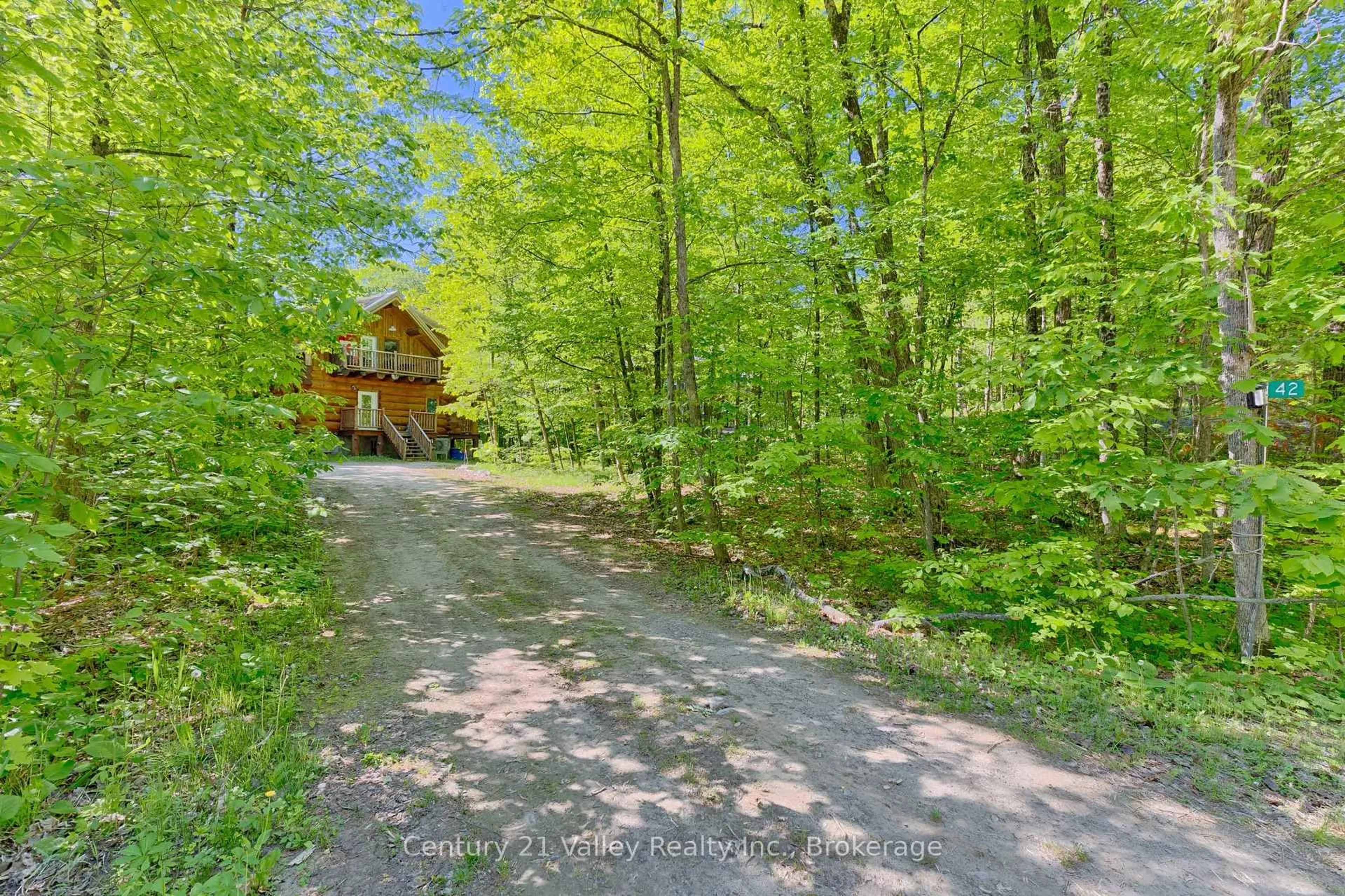 Unknown for 42 Crestview Dr, Calabogie Ontario K0J 1H0