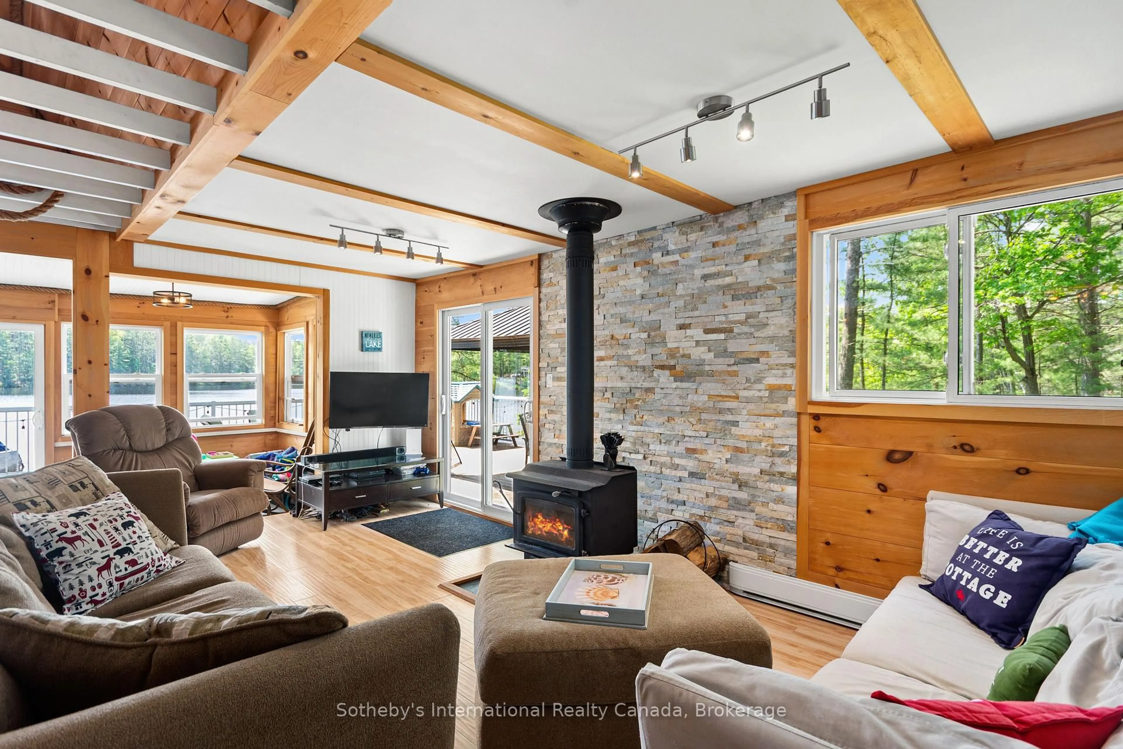 Living room with furniture, unknown for 4 Is 40 Go Home Lake, Georgian Bay Ontario P0C 1H0