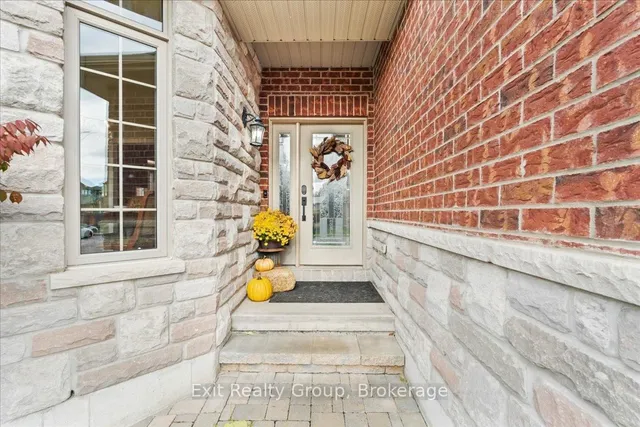 14 Cavendish Dr, Belleville 3