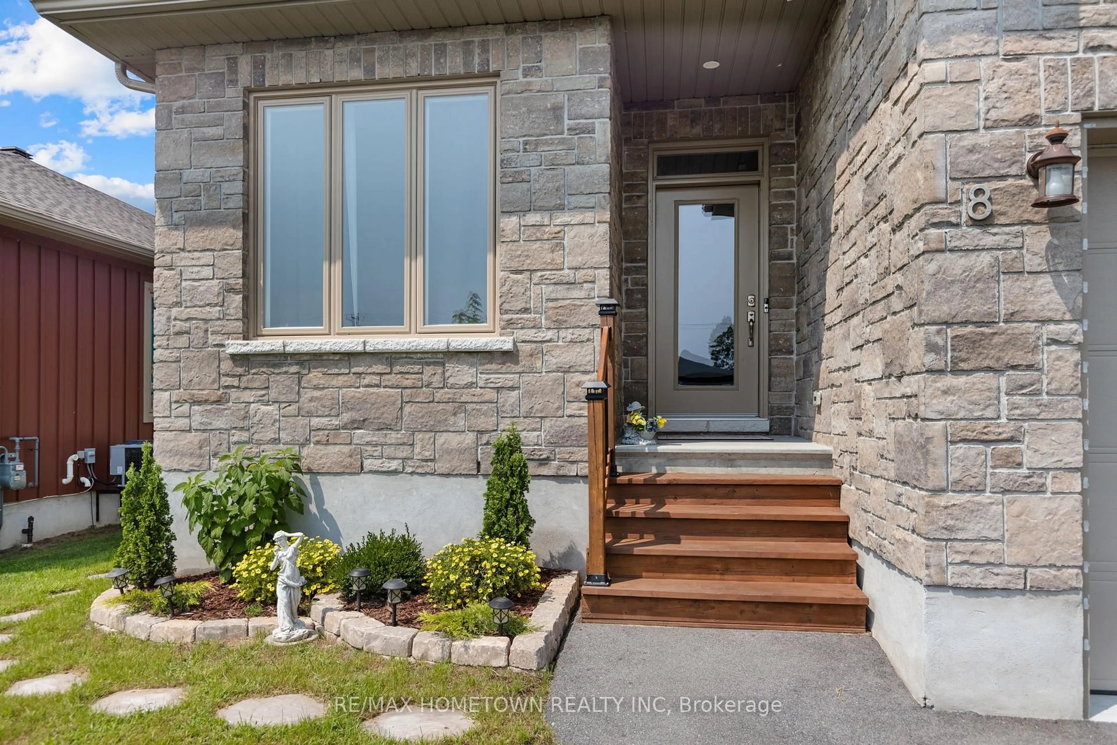 Unknown for 8 BILLINGS Ave, South Dundas Ontario K0E 1K0