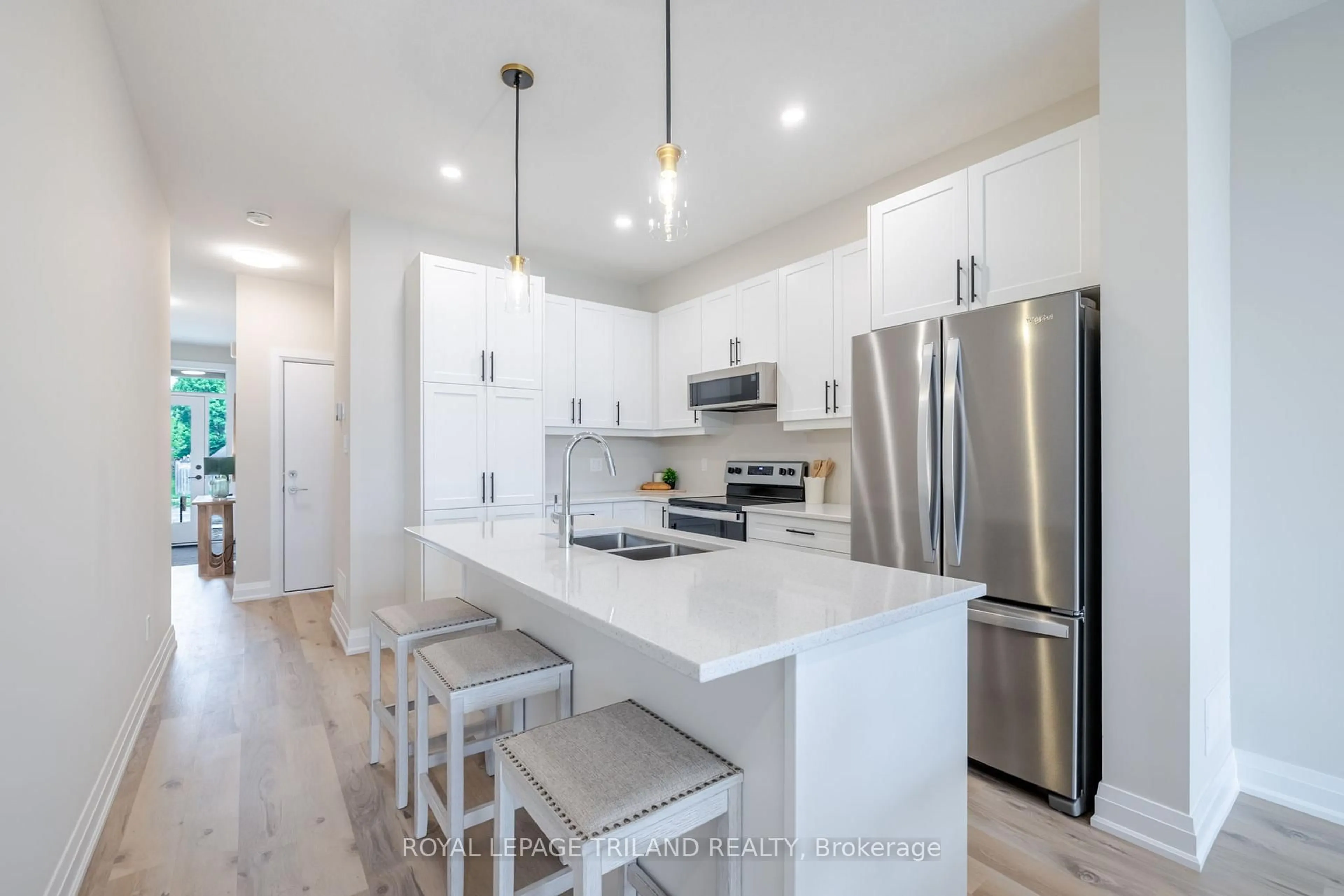 Open concept kitchen, unknown for 770 Banyan Lane, London North Ontario N6G 0A6