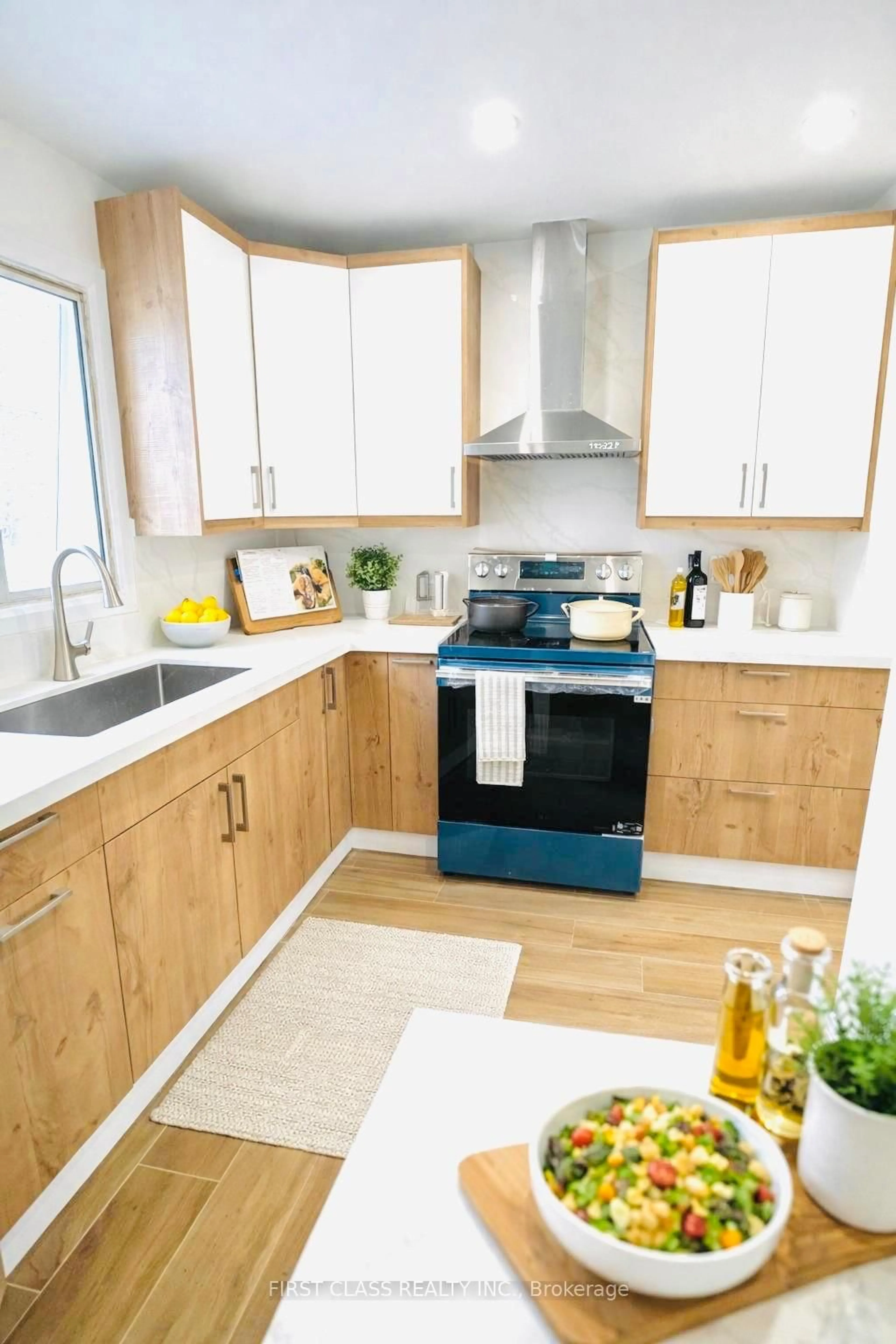 Contemporary kitchen, unknown for 352 PATTIE Dr, Carleton Place Ontario K7C 2G3