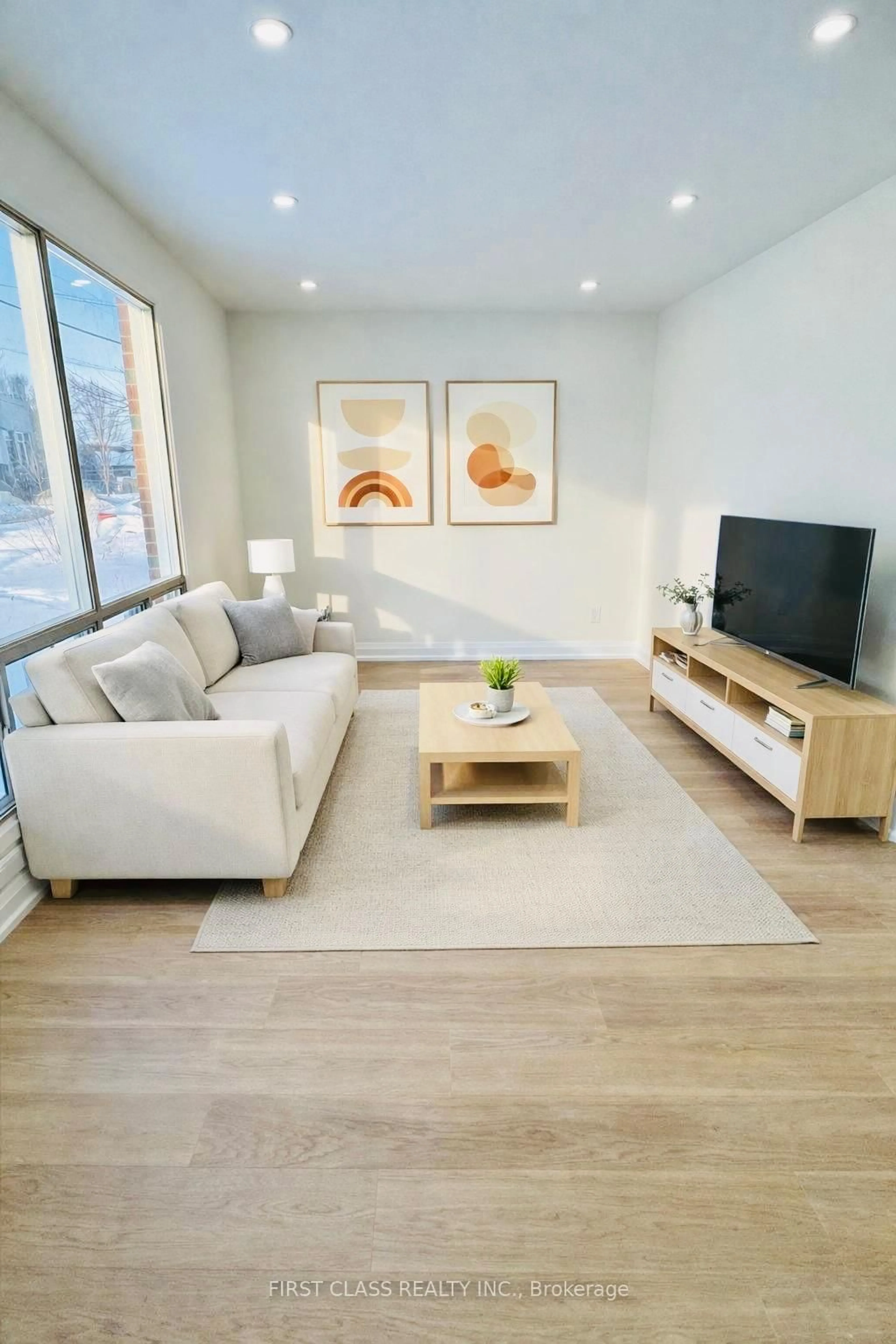 Living room with furniture, wood/laminate floor for 352 PATTIE Dr, Carleton Place Ontario K7C 2G3