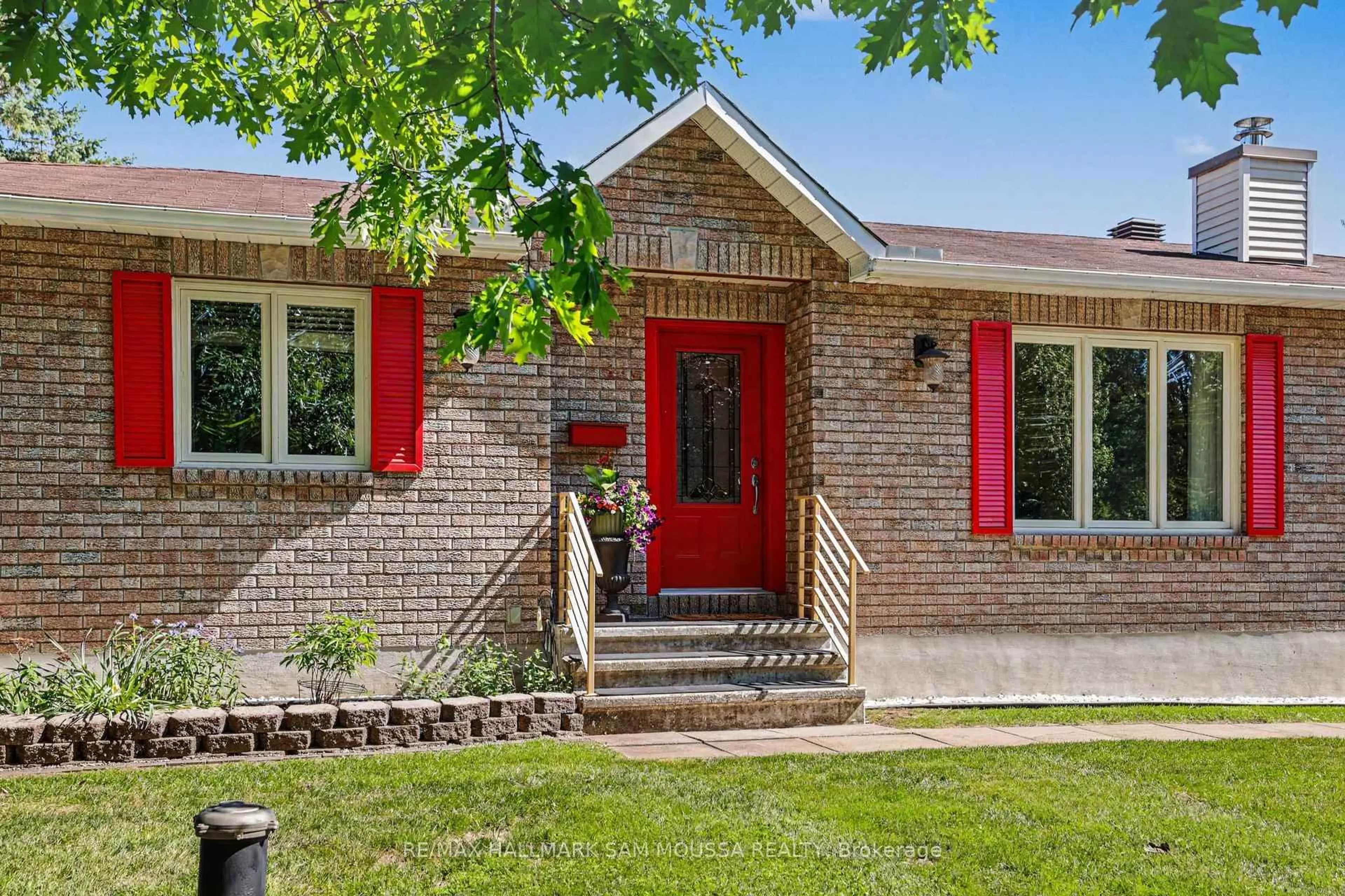 Home with brick exterior material, street for 6482 Harvest Grove Dr, Greely Ontario K4P 1E8