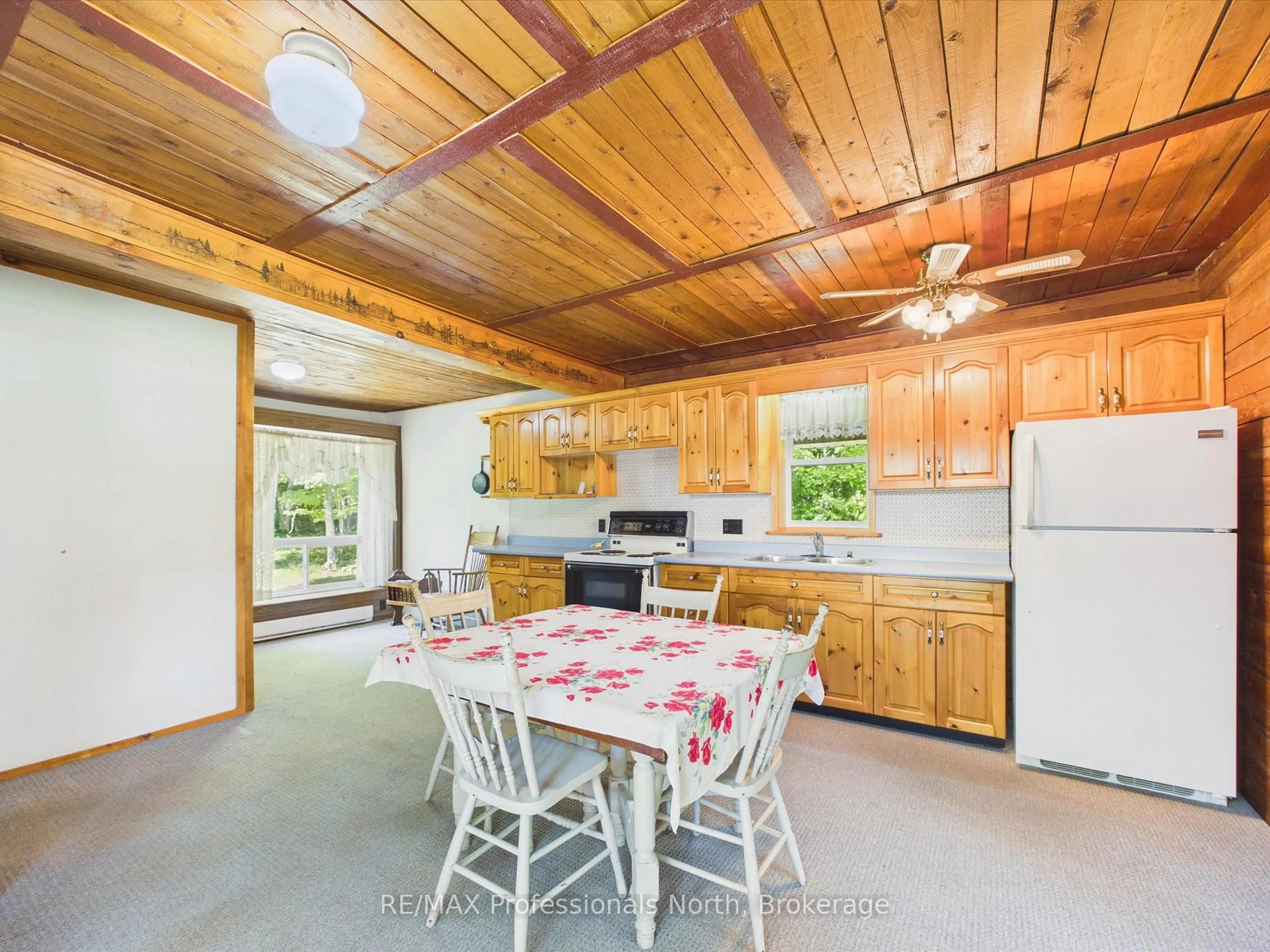 Open concept kitchen, unknown for 950 592 Highway, Perry Ontario P0A 1J0