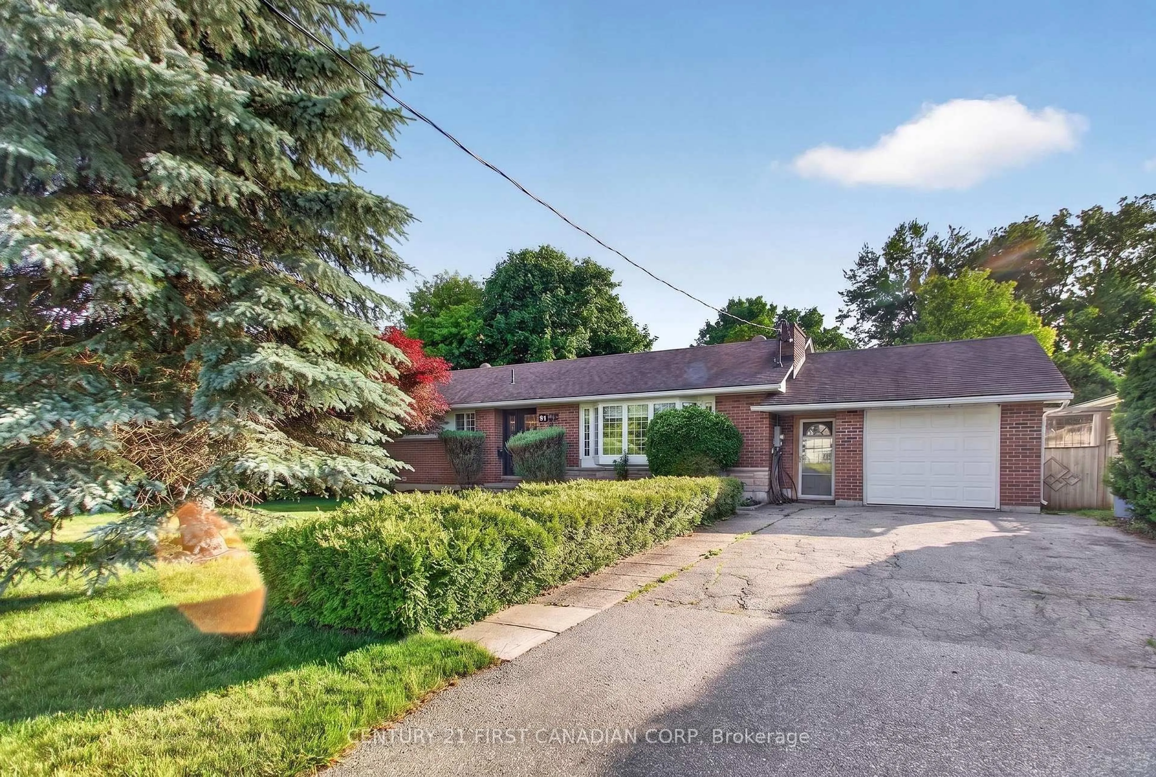 A pic from outside/outdoor area/front of a property/back of a property/a pic from drone, street for 51 Braesyde Ave, London East Ontario N5W 1V5