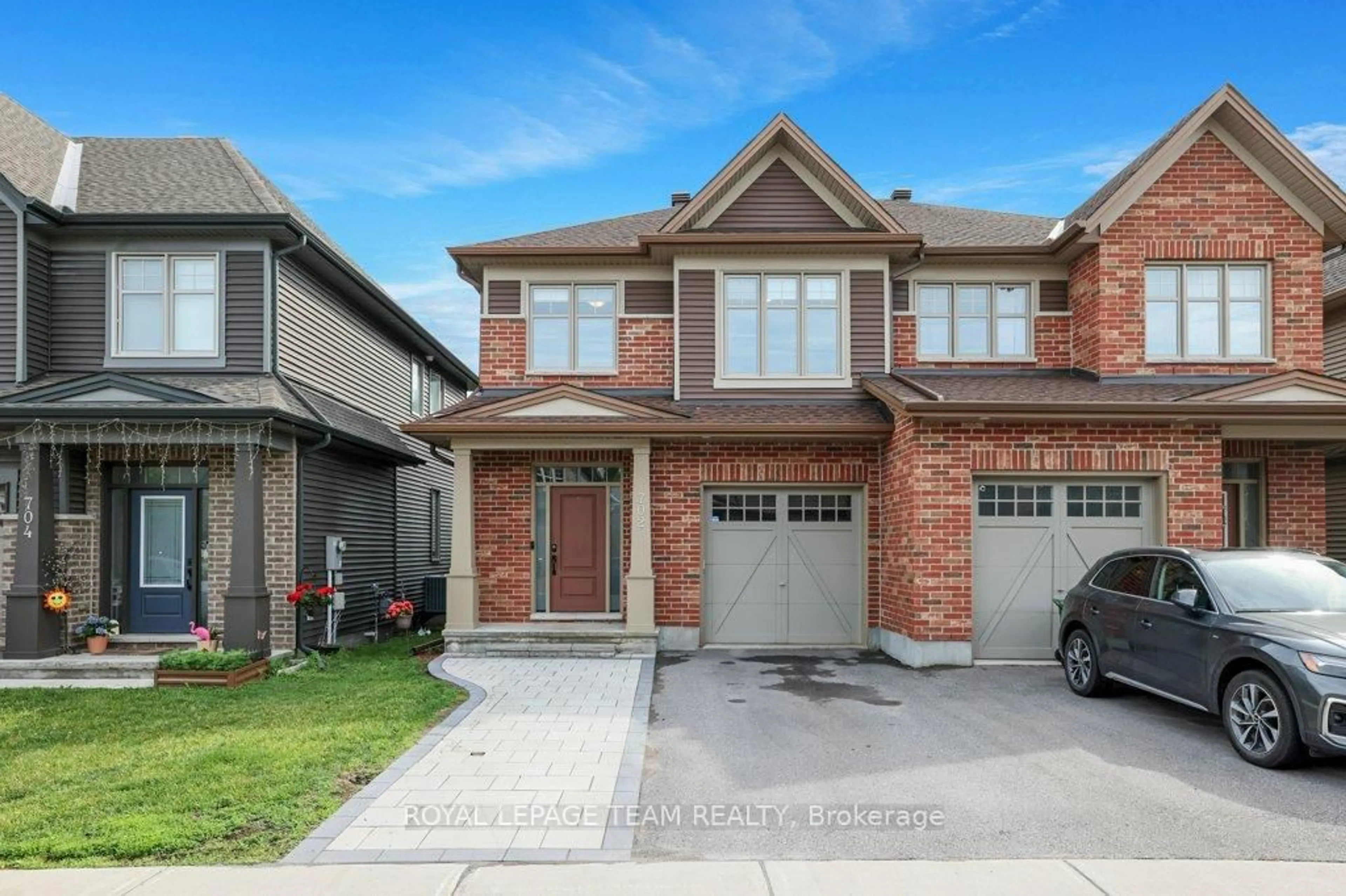 Home with brick exterior material, street for 702 Vivera Pl, Ottawa Ontario K2S 2M8