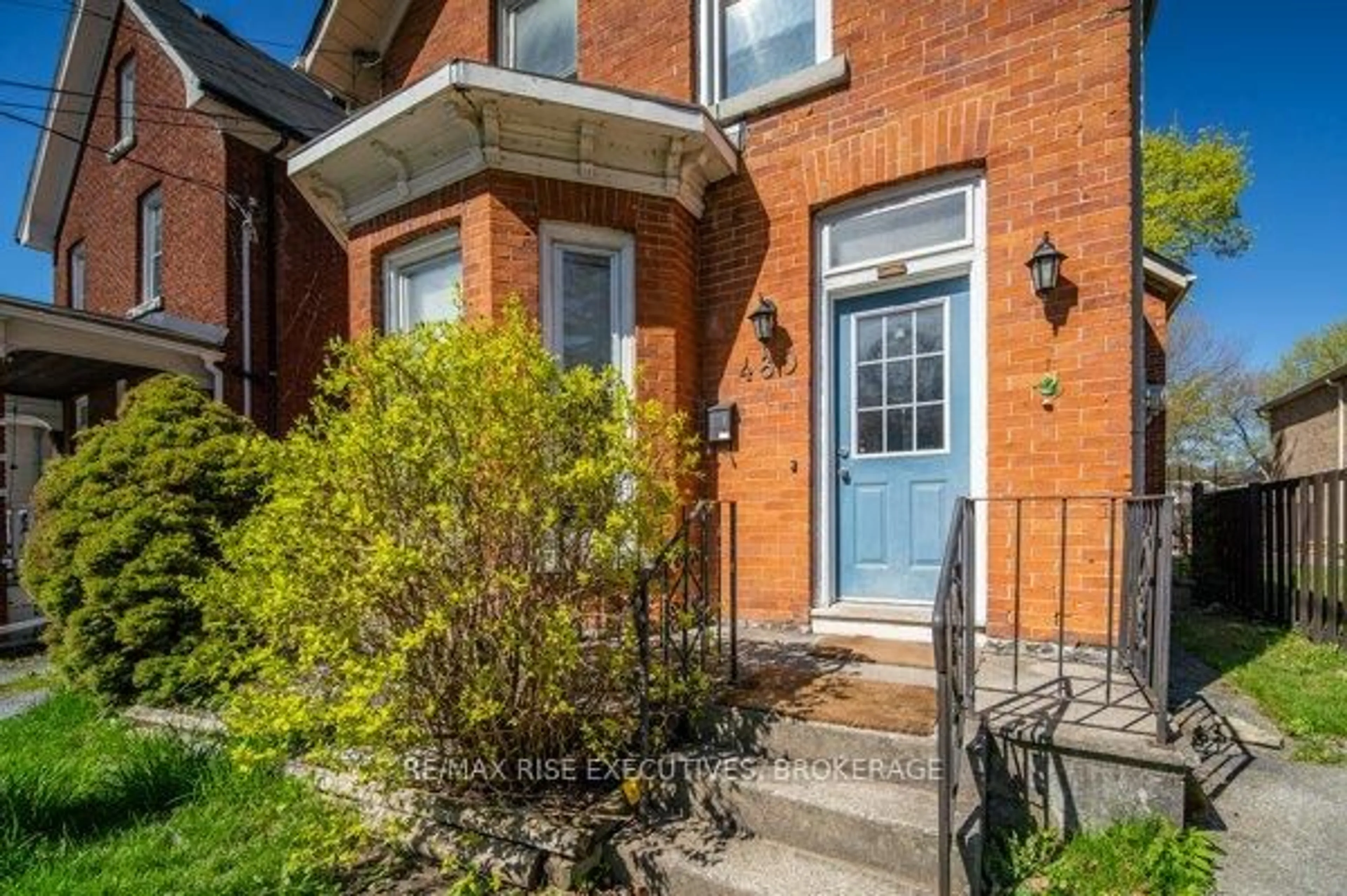 Home with brick exterior material, street for 480 Victoria St, Kingston Ontario K7L 3Z7