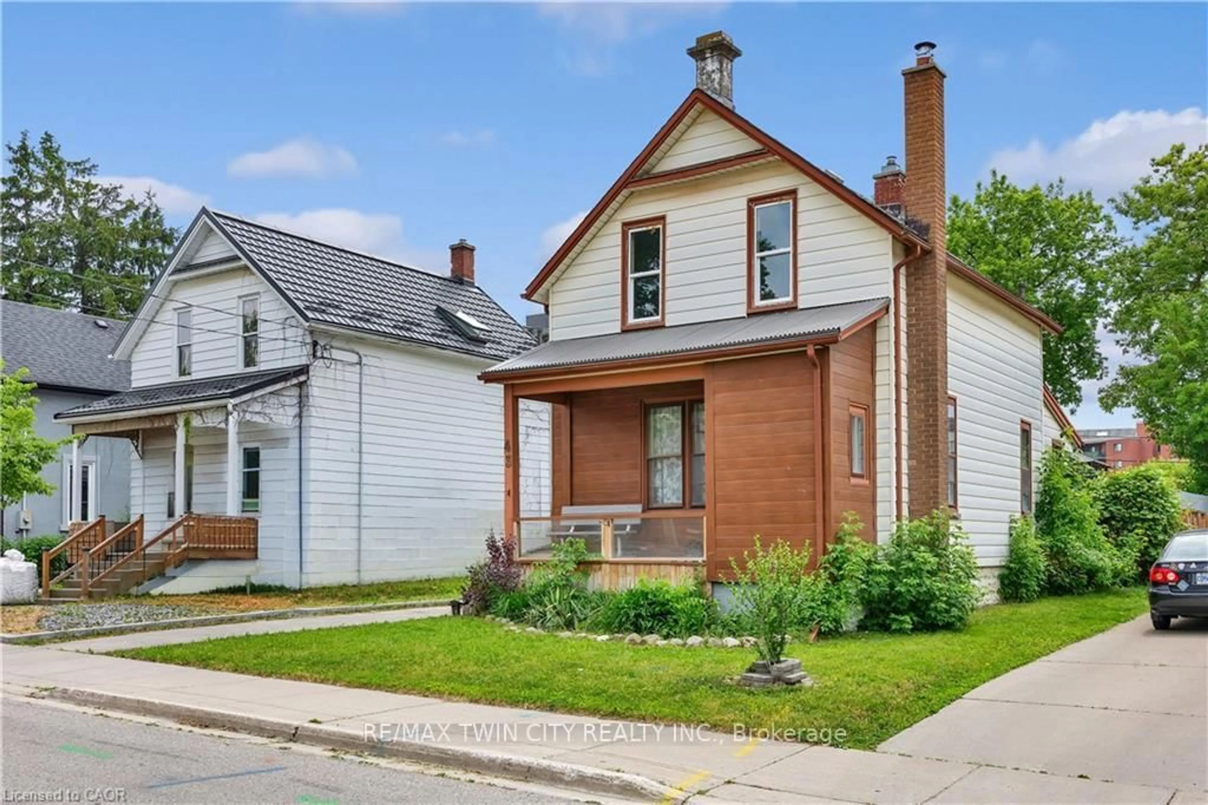 Home with brick exterior material, street for 43 Henry St, Kitchener Ontario N2G 1P4