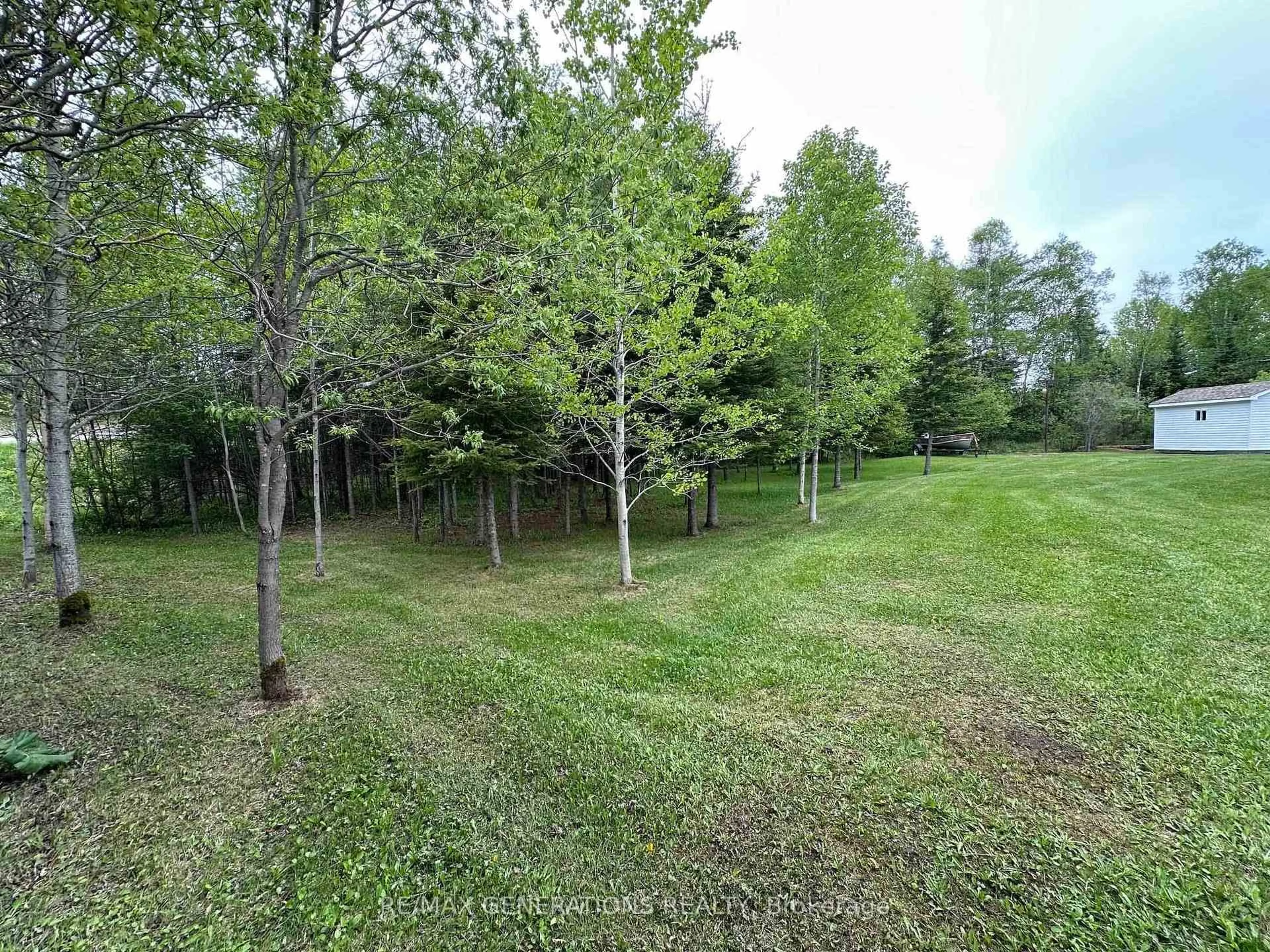 A pic from outside/outdoor area/front of a property/back of a property/a pic from drone, forest/trees view for 8 TERRACE Crt, Terrace Bay Ontario P0T 2W0