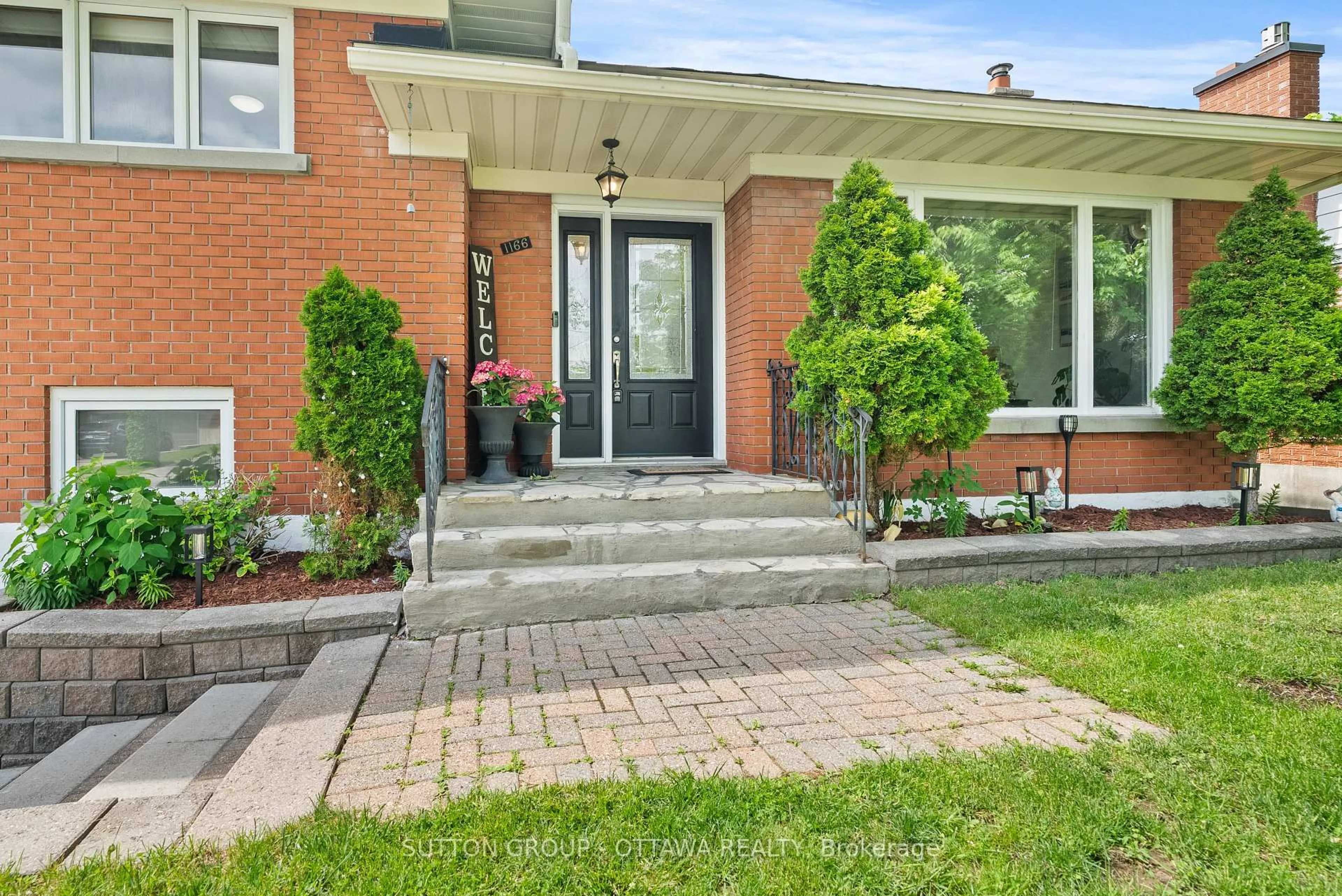Home with brick exterior material, street for 1166 Whitmore Ave, Ottawa Ontario K2C 2N8