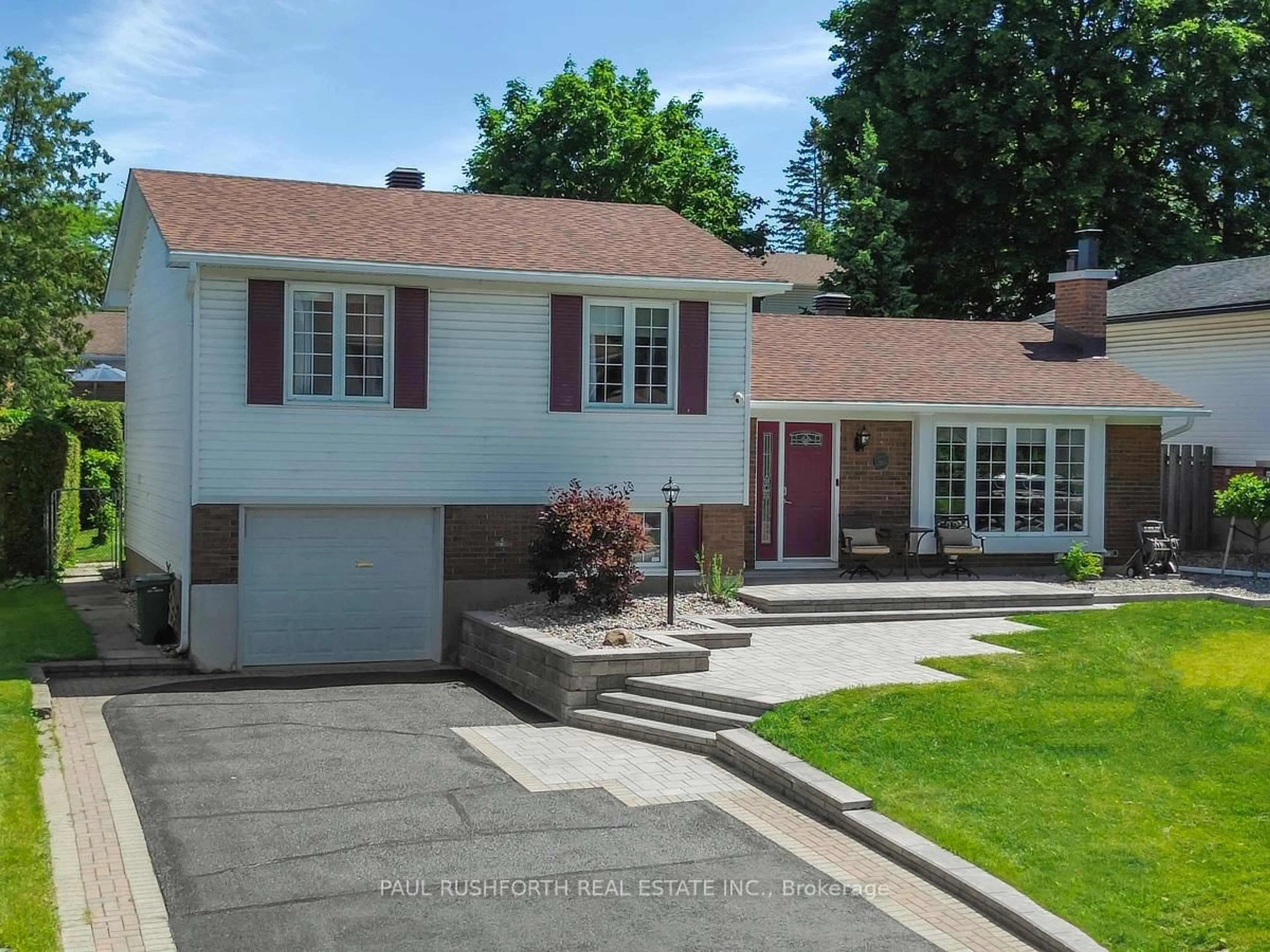 Unknown for 2189 Emard Cres, Gloucester Ontario K1J 6K5
