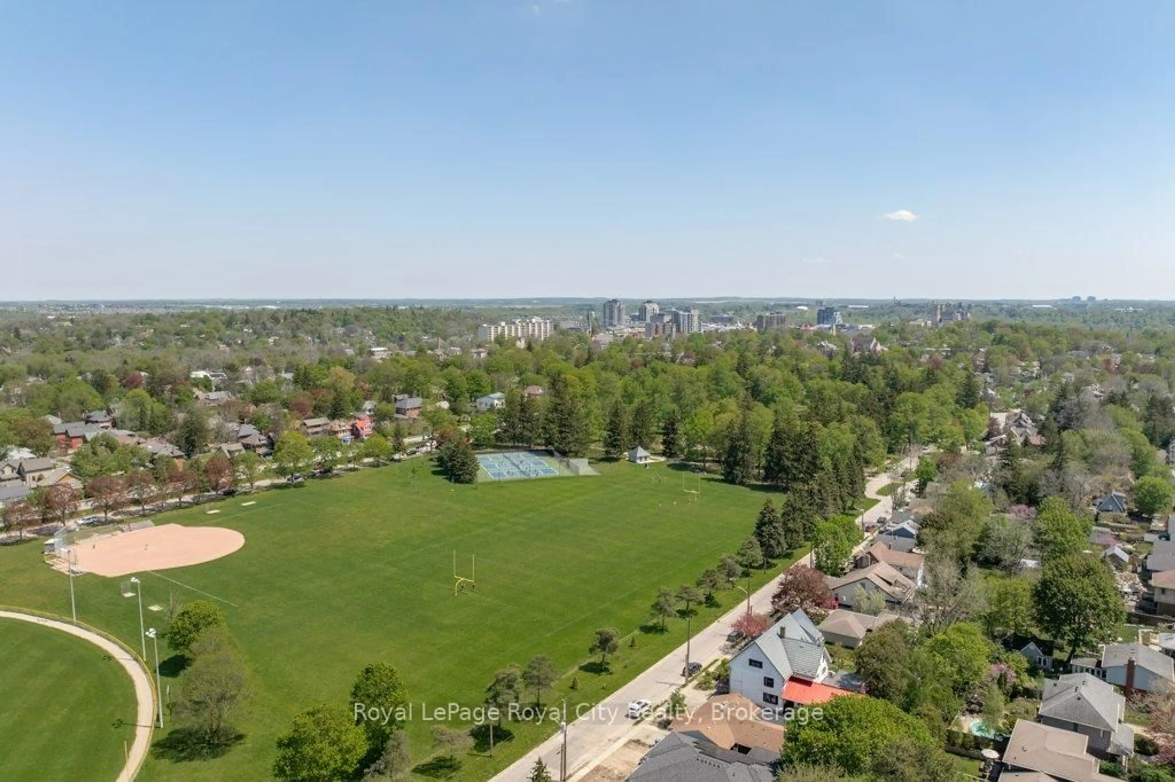 A pic from outside/outdoor area/front of a property/back of a property/a pic from drone, city buildings view from balcony for 104 Kathleen St, Guelph Ontario N1H 4Y3