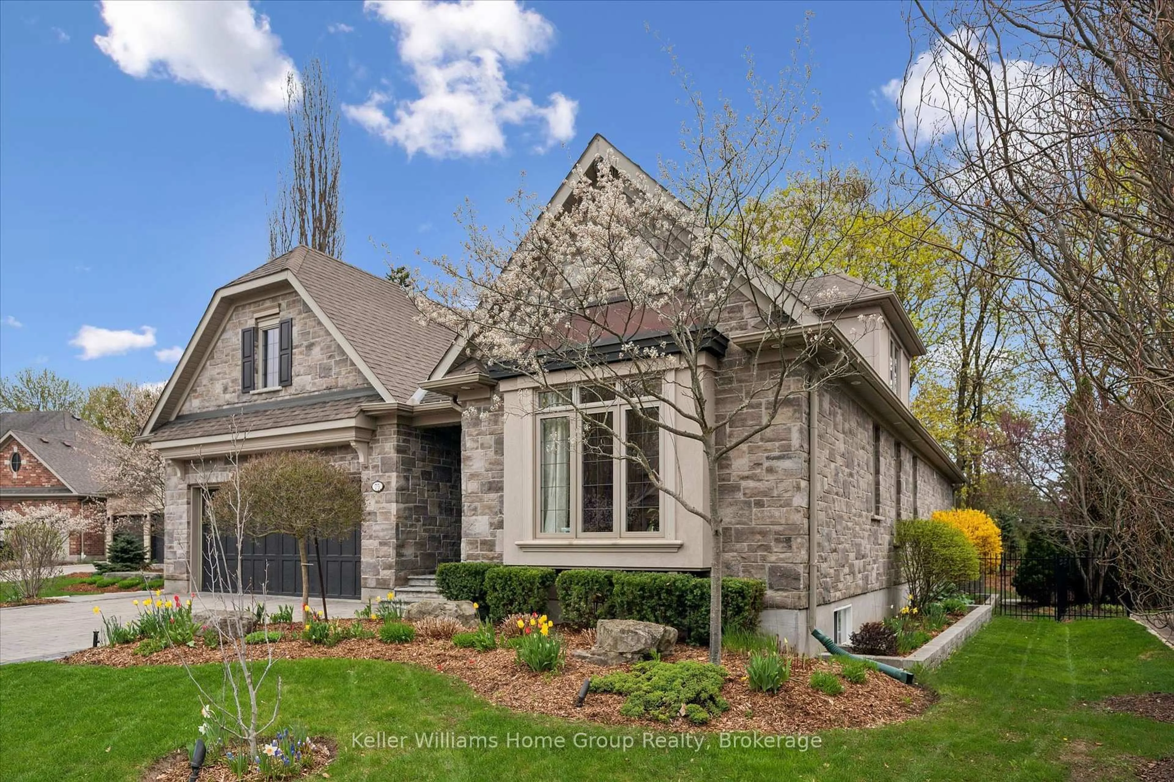 Home with brick exterior material, street for 75 Woodside Rd, Guelph Ontario N1G 2H1