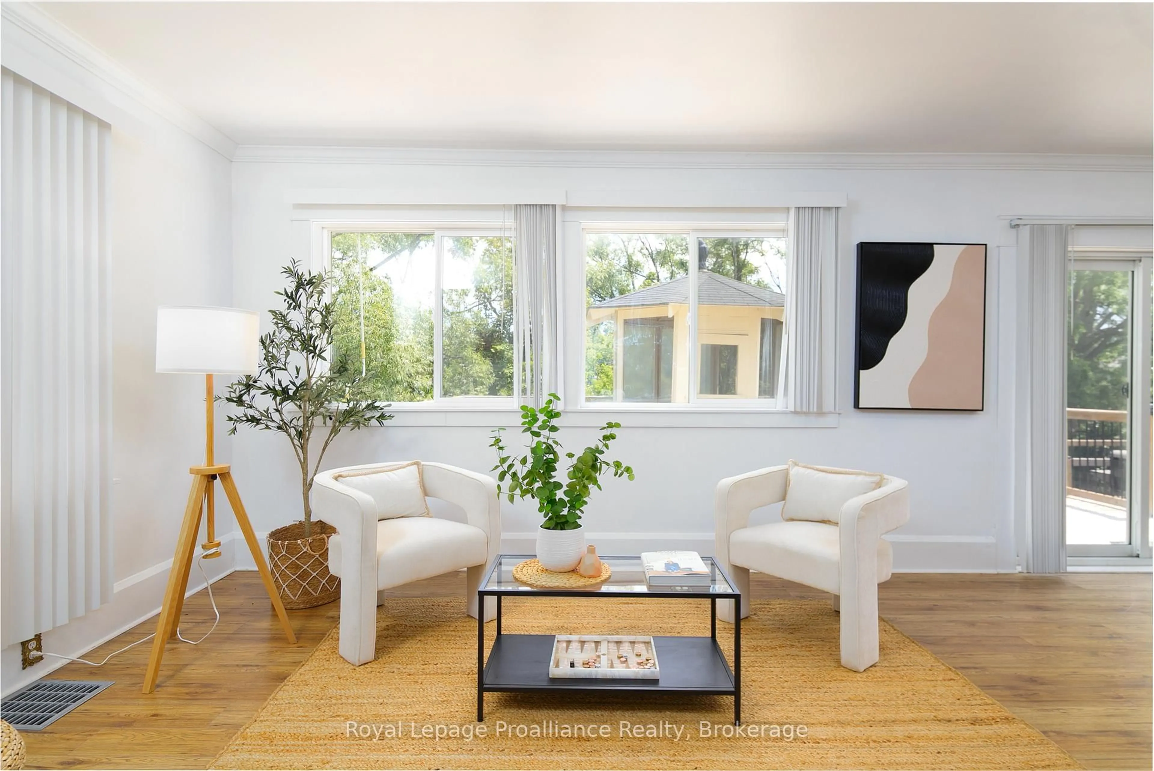 Living room with furniture, unknown for 83 Moira St, Belleville Ontario K8P 2S3