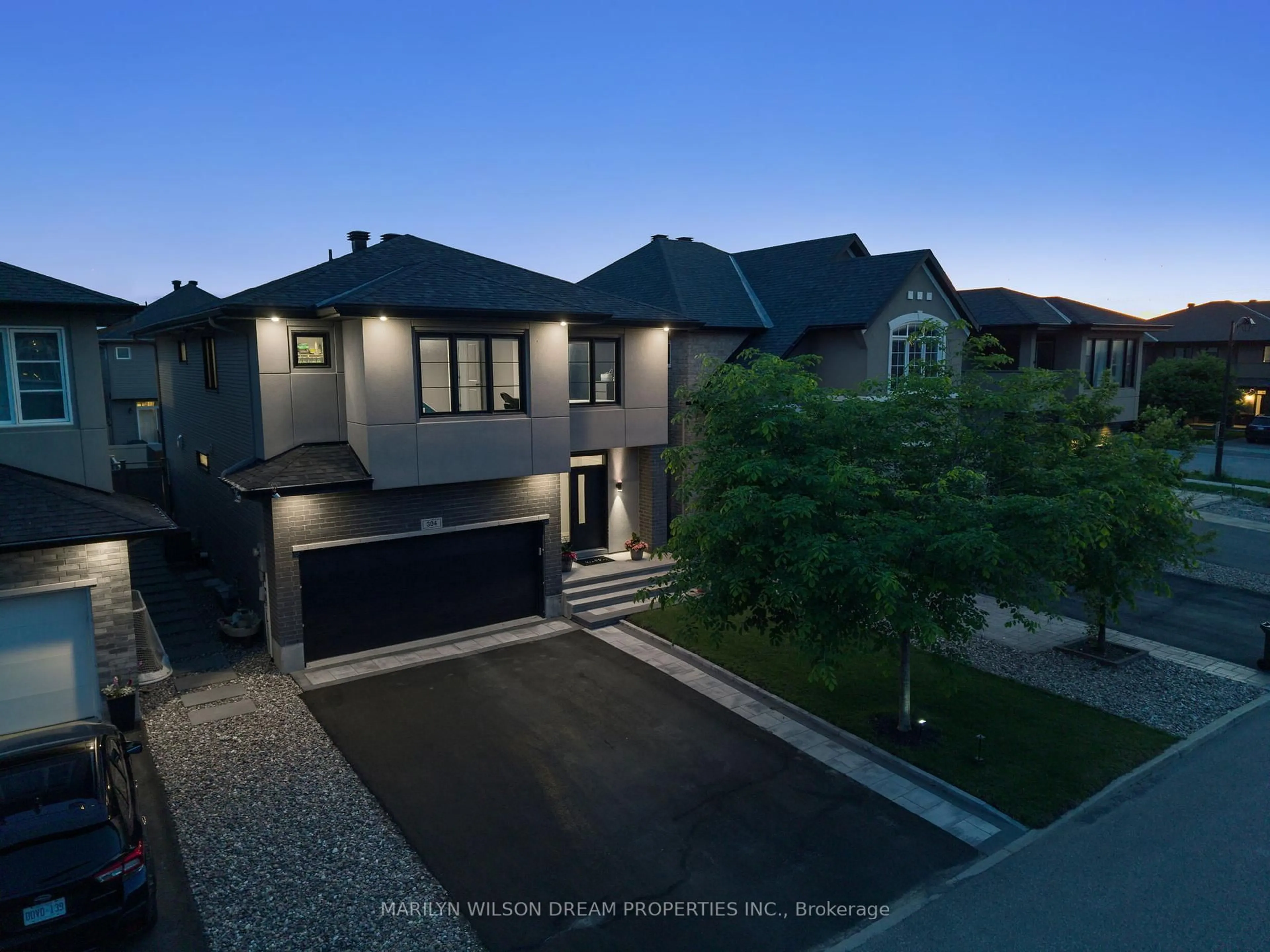 A pic from outside/outdoor area/front of a property/back of a property/a pic from drone, street for 304 Andalusian Cres, Ottawa Ontario K2V 0C2