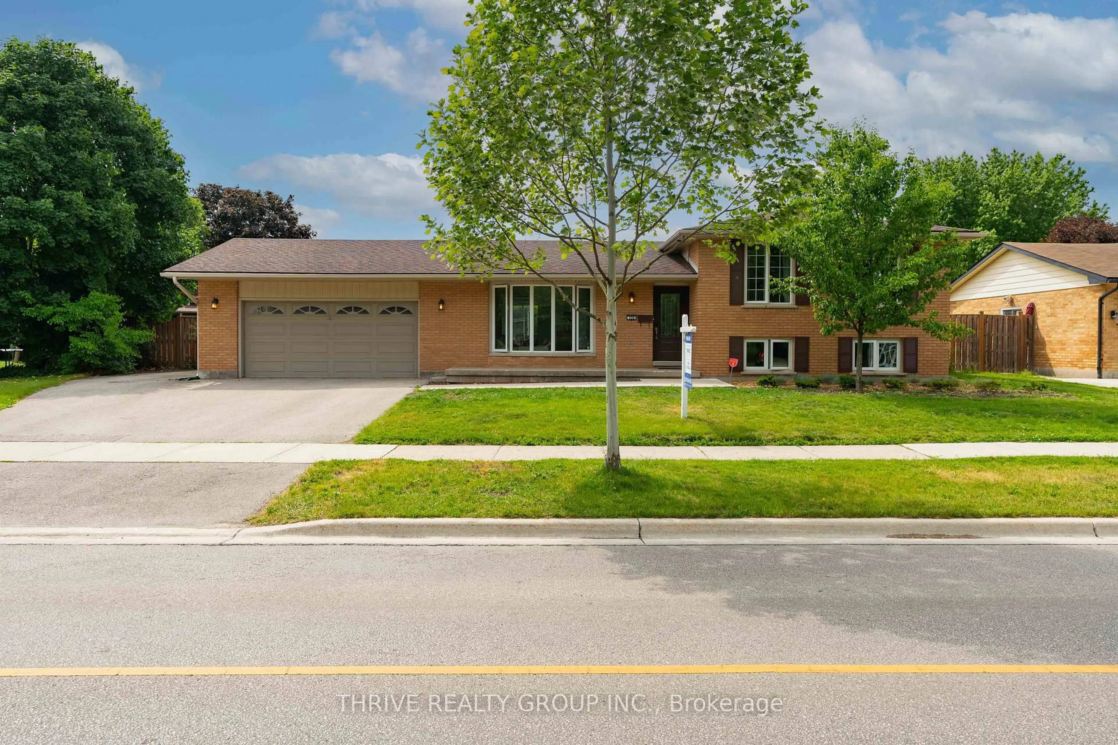Home with brick exterior material, street for 720 Grenfell Dr, London North Ontario N5X 2C5