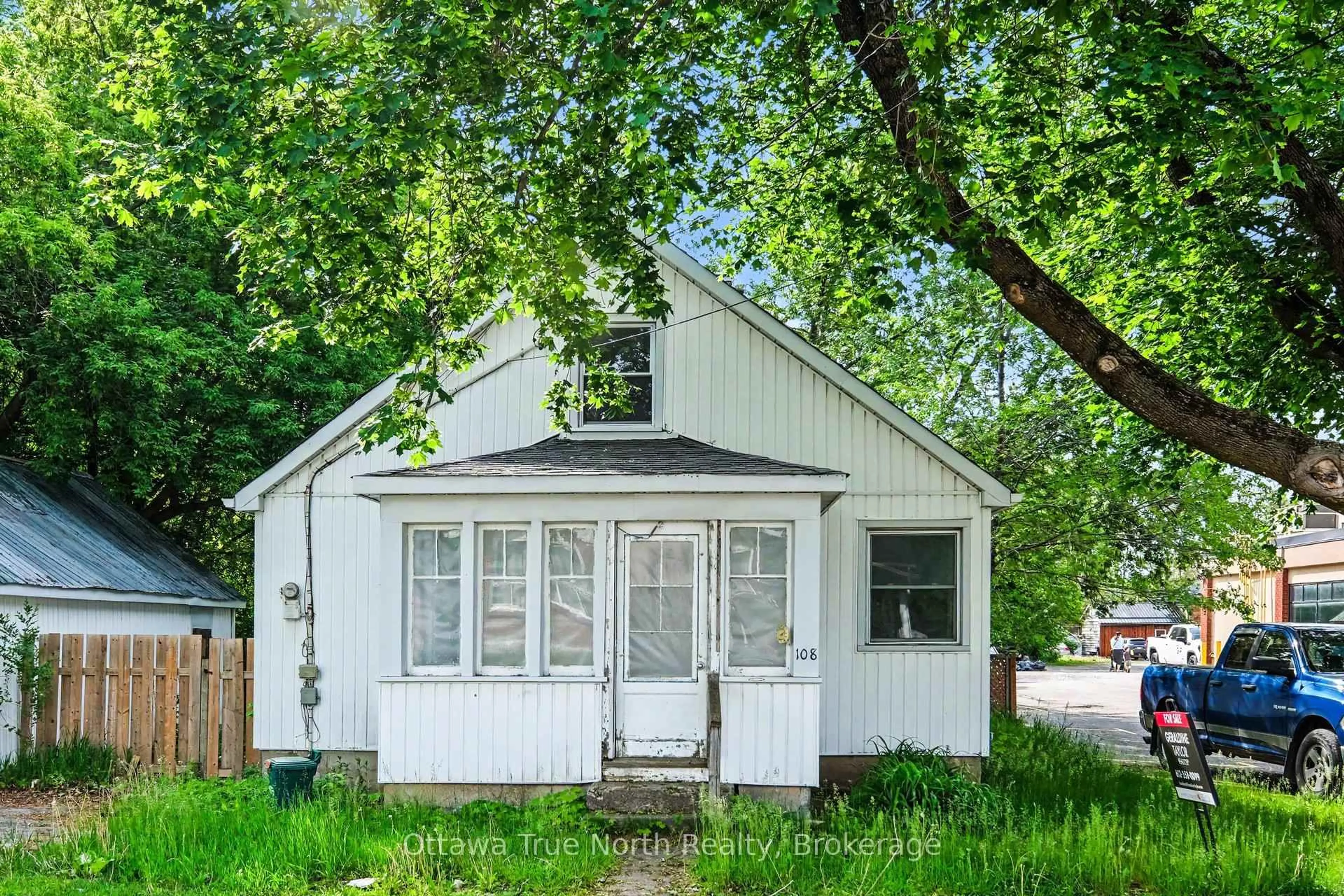 Shed for 108 Maley St, North Grenville Ontario K0G 1J0