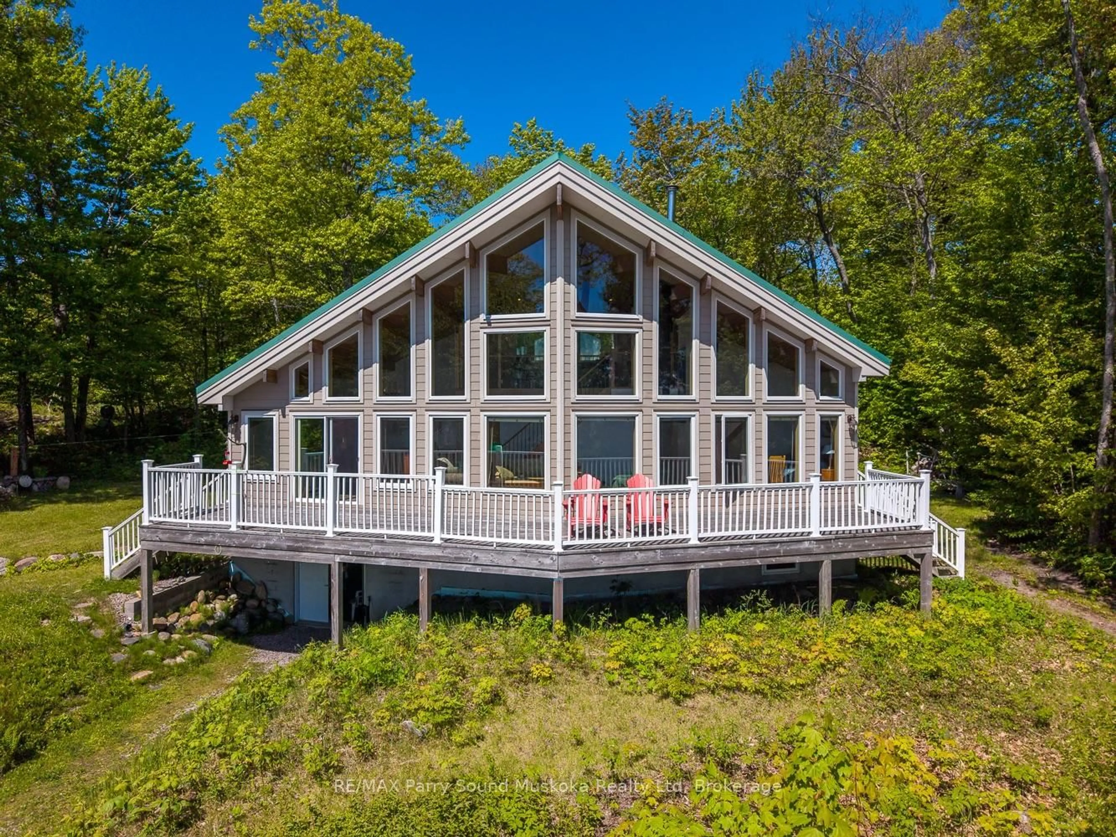 Home with vinyl exterior material, water/lake/river/ocean view for 53 Sandy Island, The Archipelago Ontario P2A 2W8