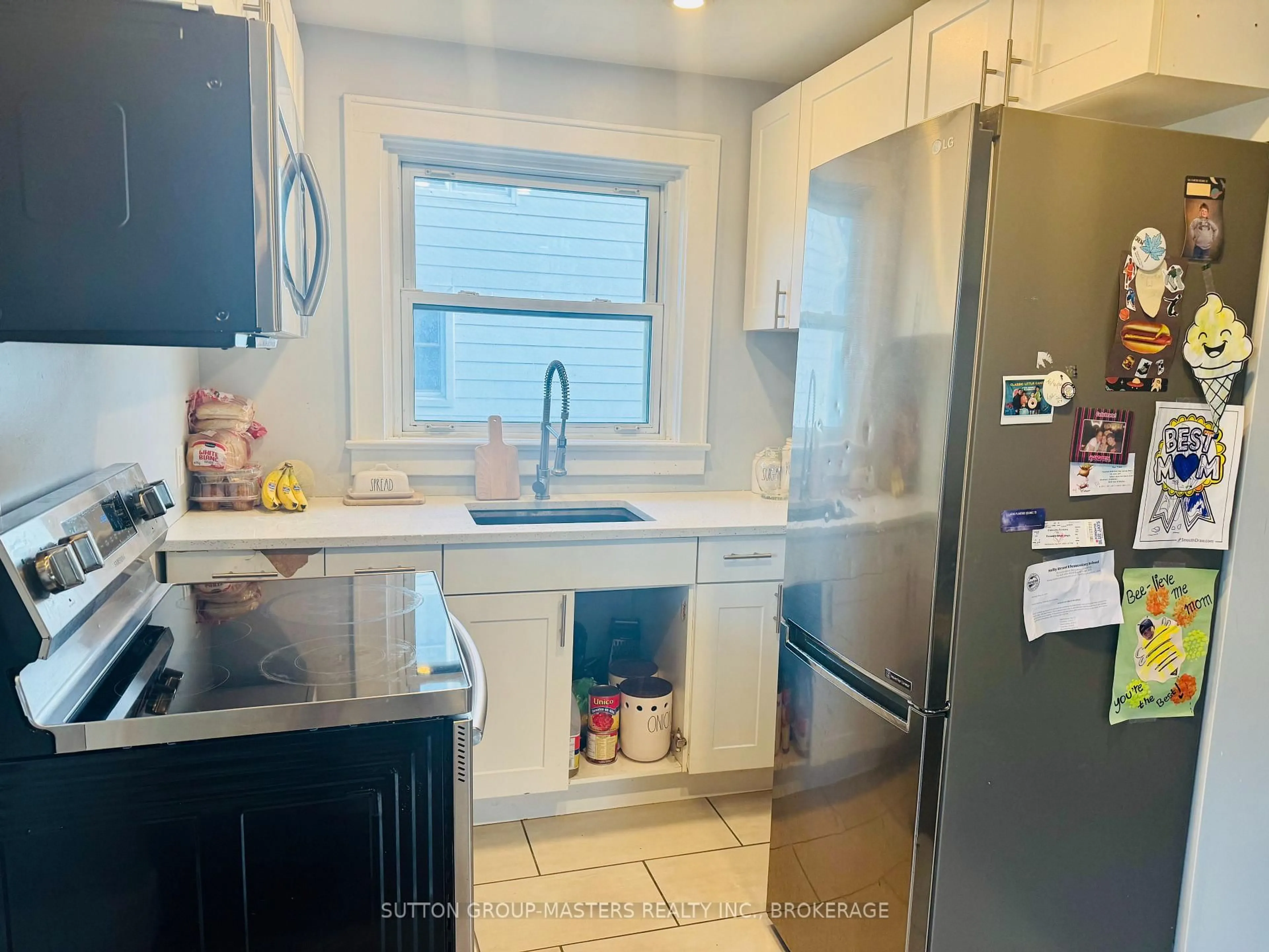 Unknown for 808 Victoria St, Kingston Ontario K7K 4T3