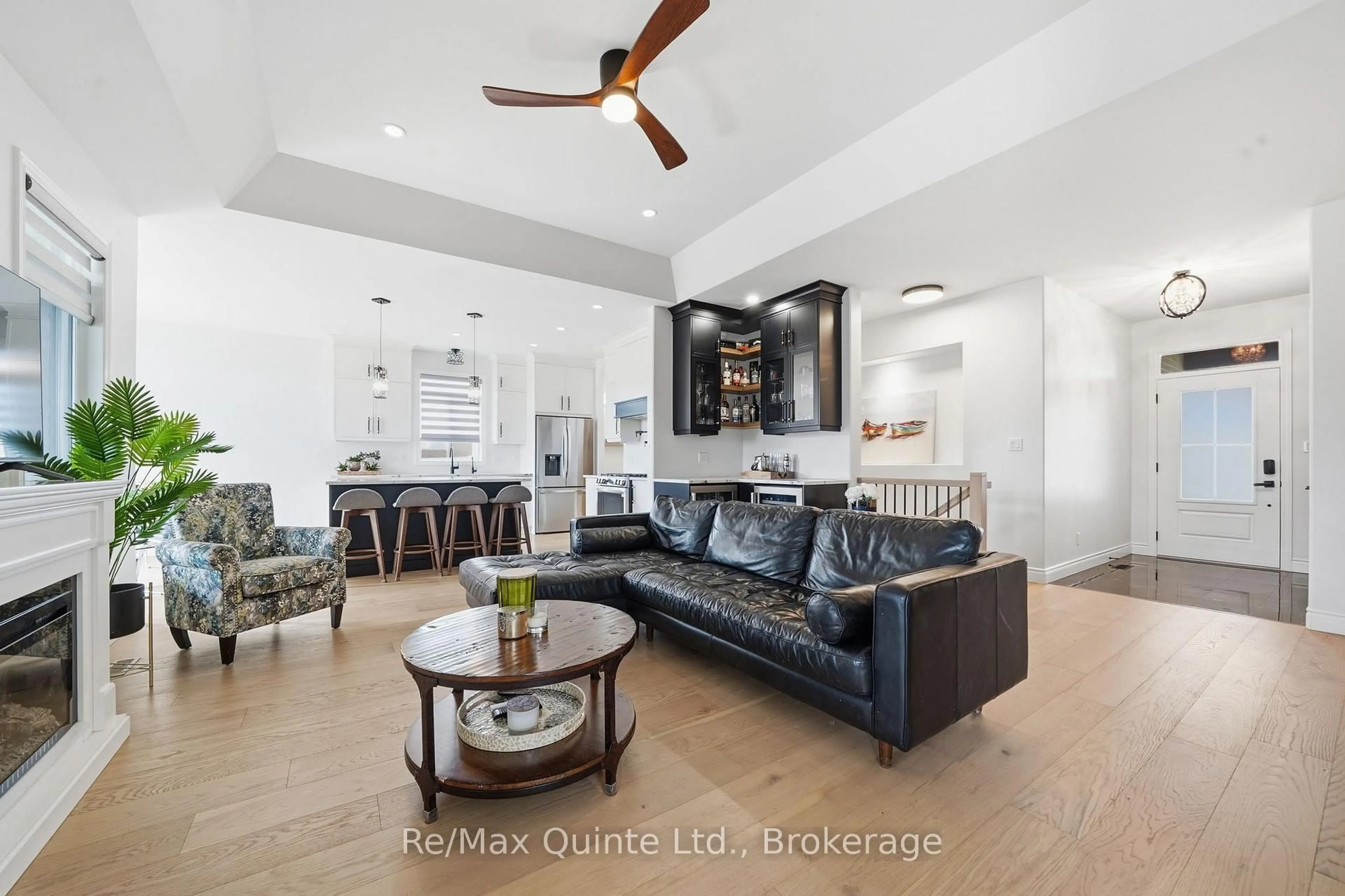 Living room with furniture, unknown for 110 Raycroft Dr, Belleville Ontario K8N 0R4