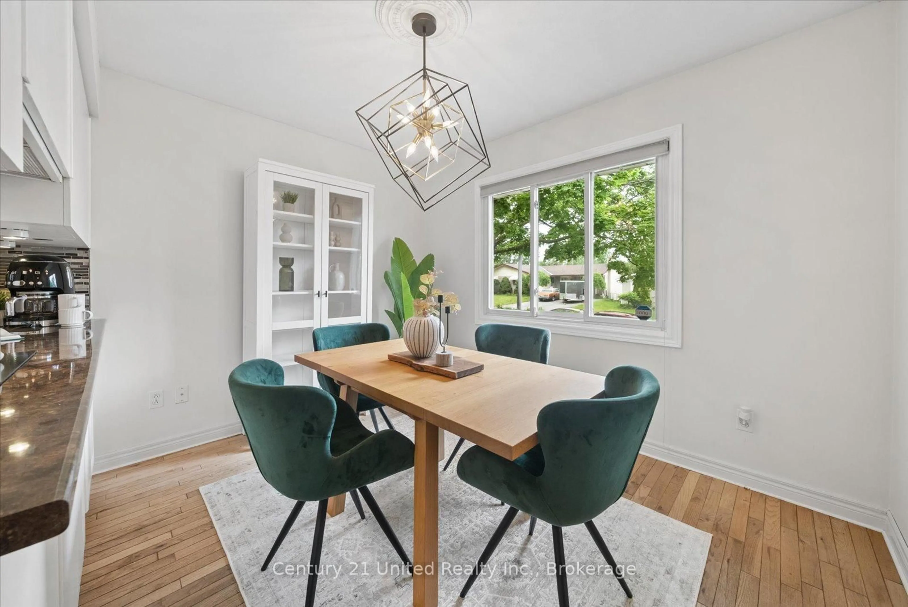 Dining room, unknown for 1267 Amundsen Ave, Peterborough Ontario K9H 6T5