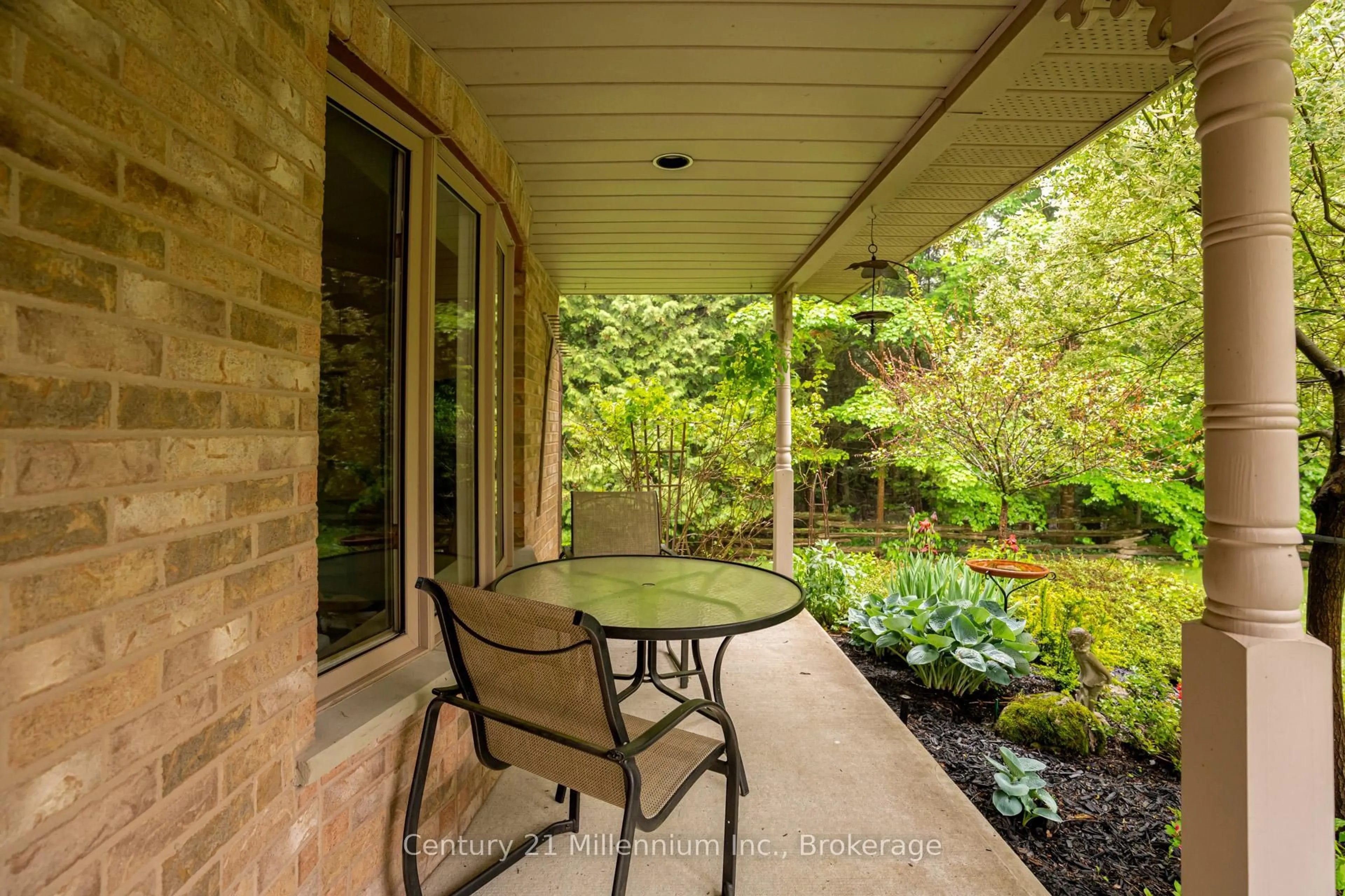 Patio, unknown for 364 Berford Lake Rd, South Bruce Peninsula Ontario N0H 2T0