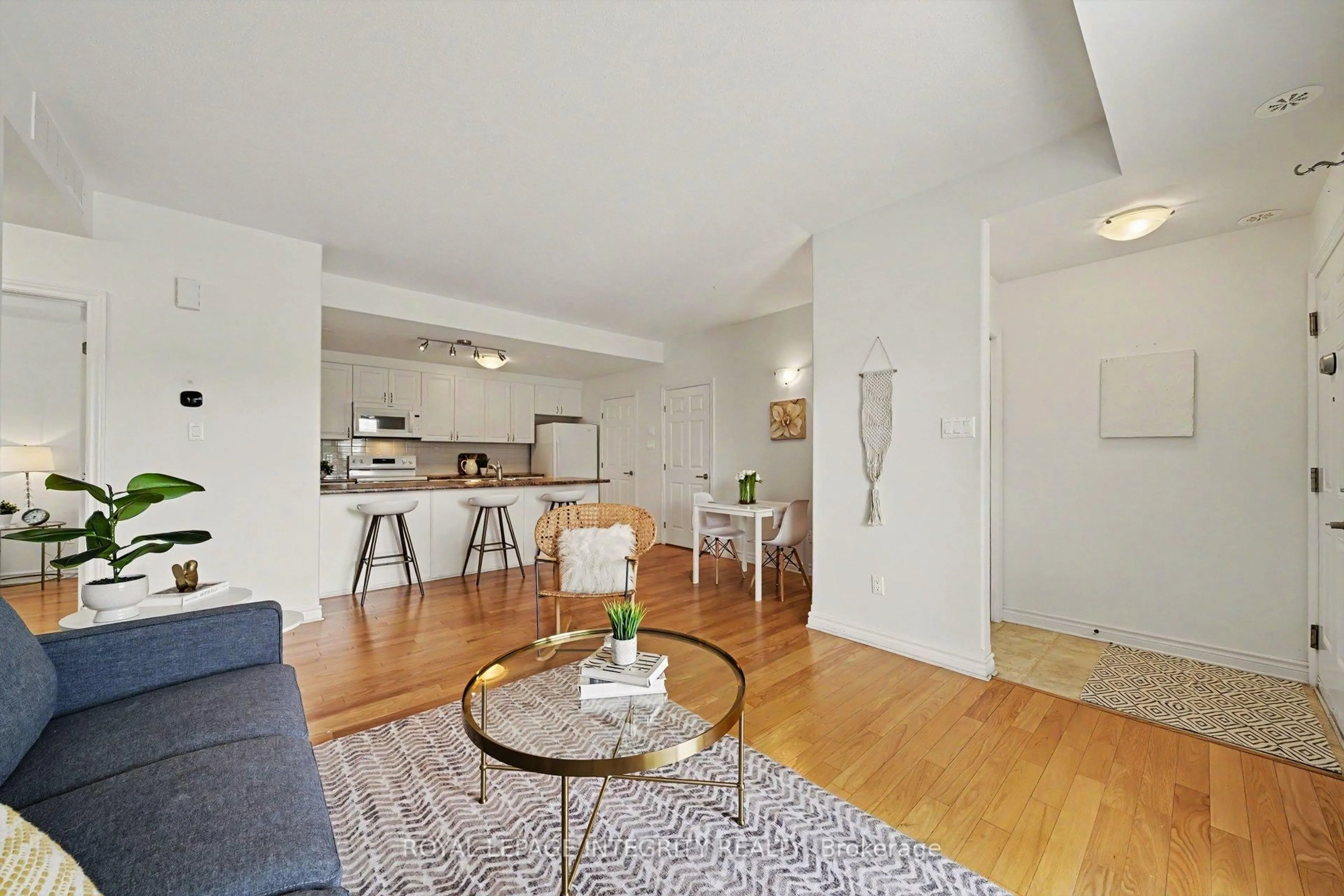 Living room with furniture, unknown for 139 Harthill Way #I, Ottawa Ontario K2J 5V1