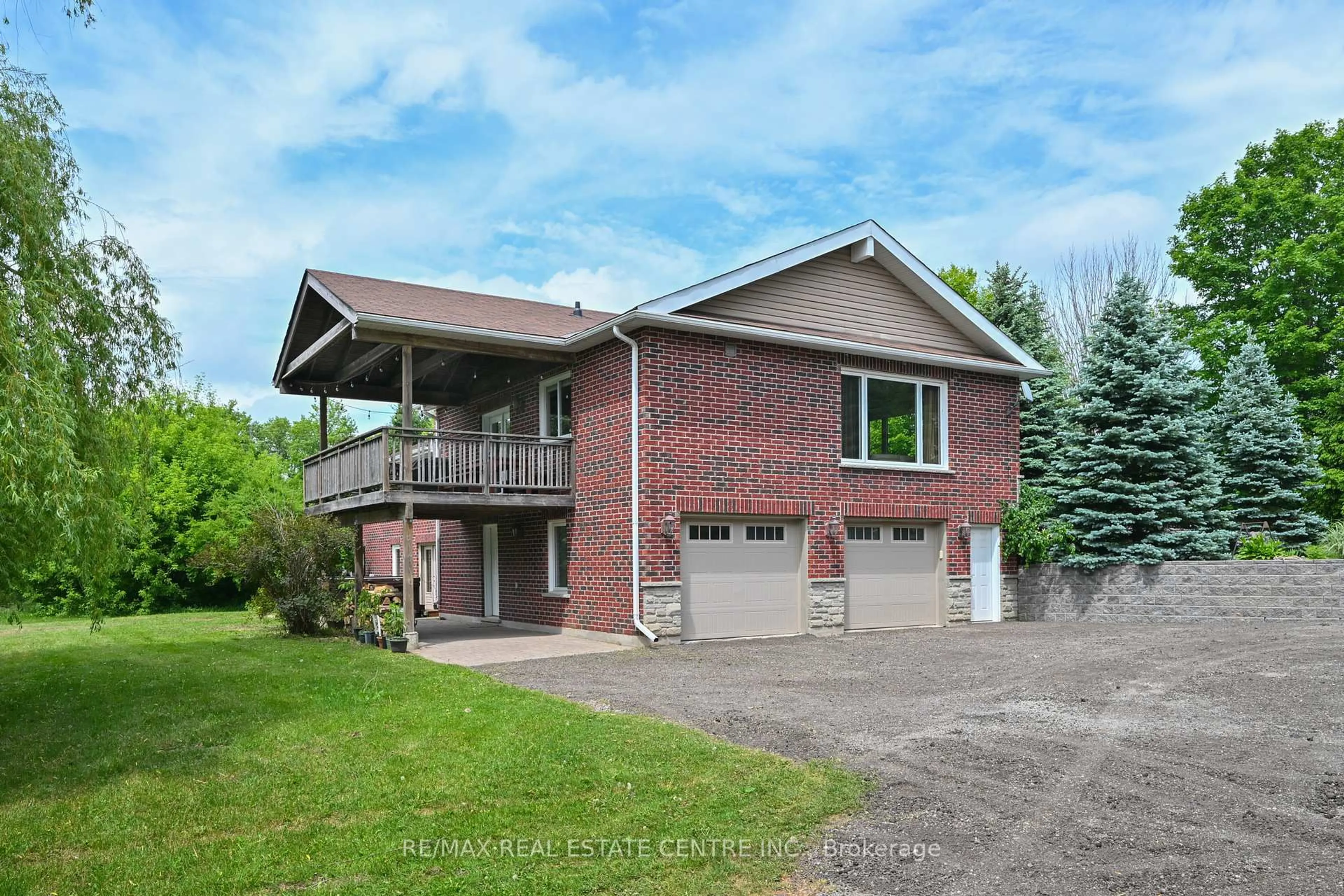 Home with brick exterior material, unknown for 793044 Third Line, Mono Ontario L9W 2Z2