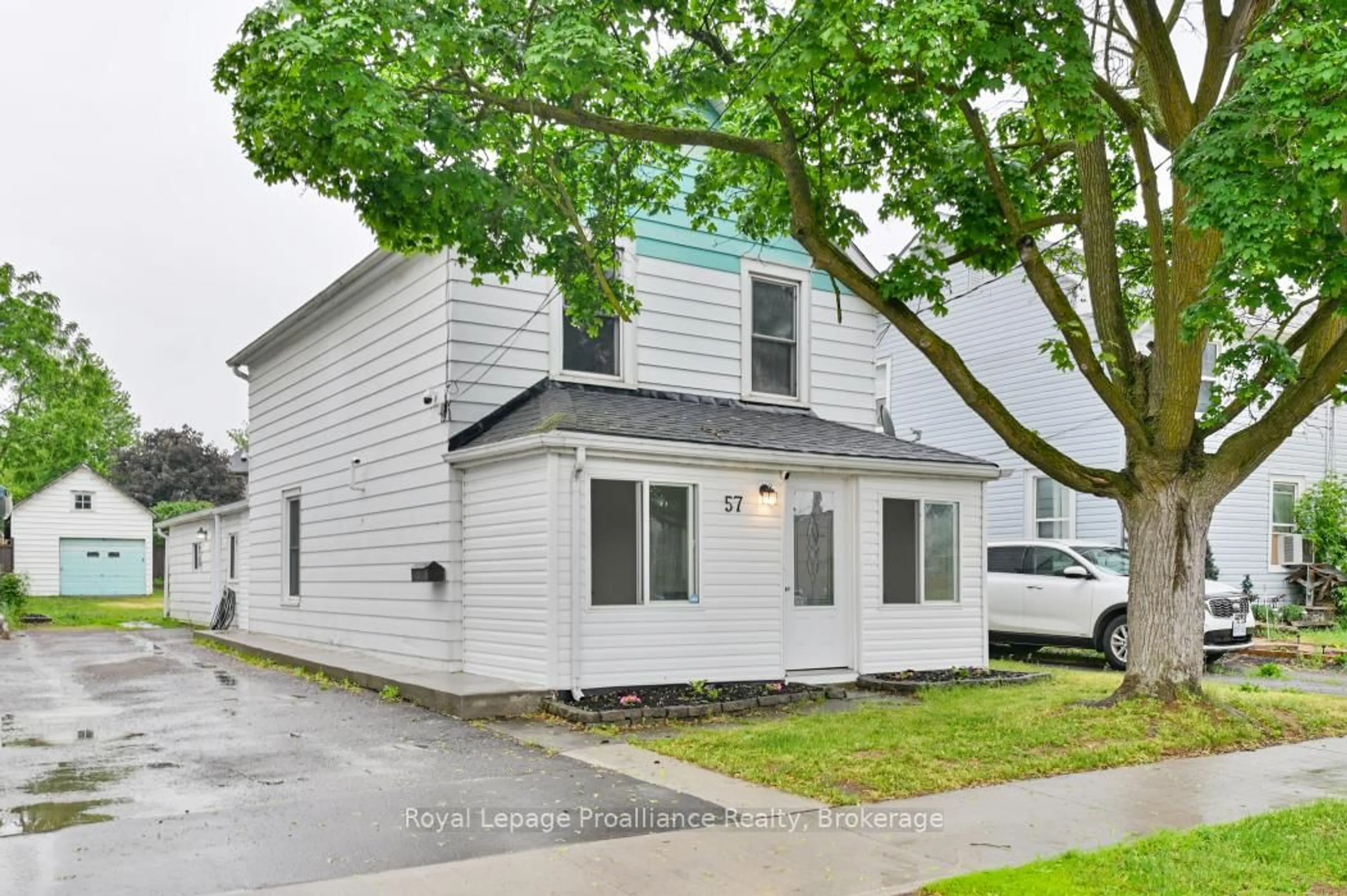 Home with vinyl exterior material, street for 57 Albion St, Belleville Ontario K8N 3R7