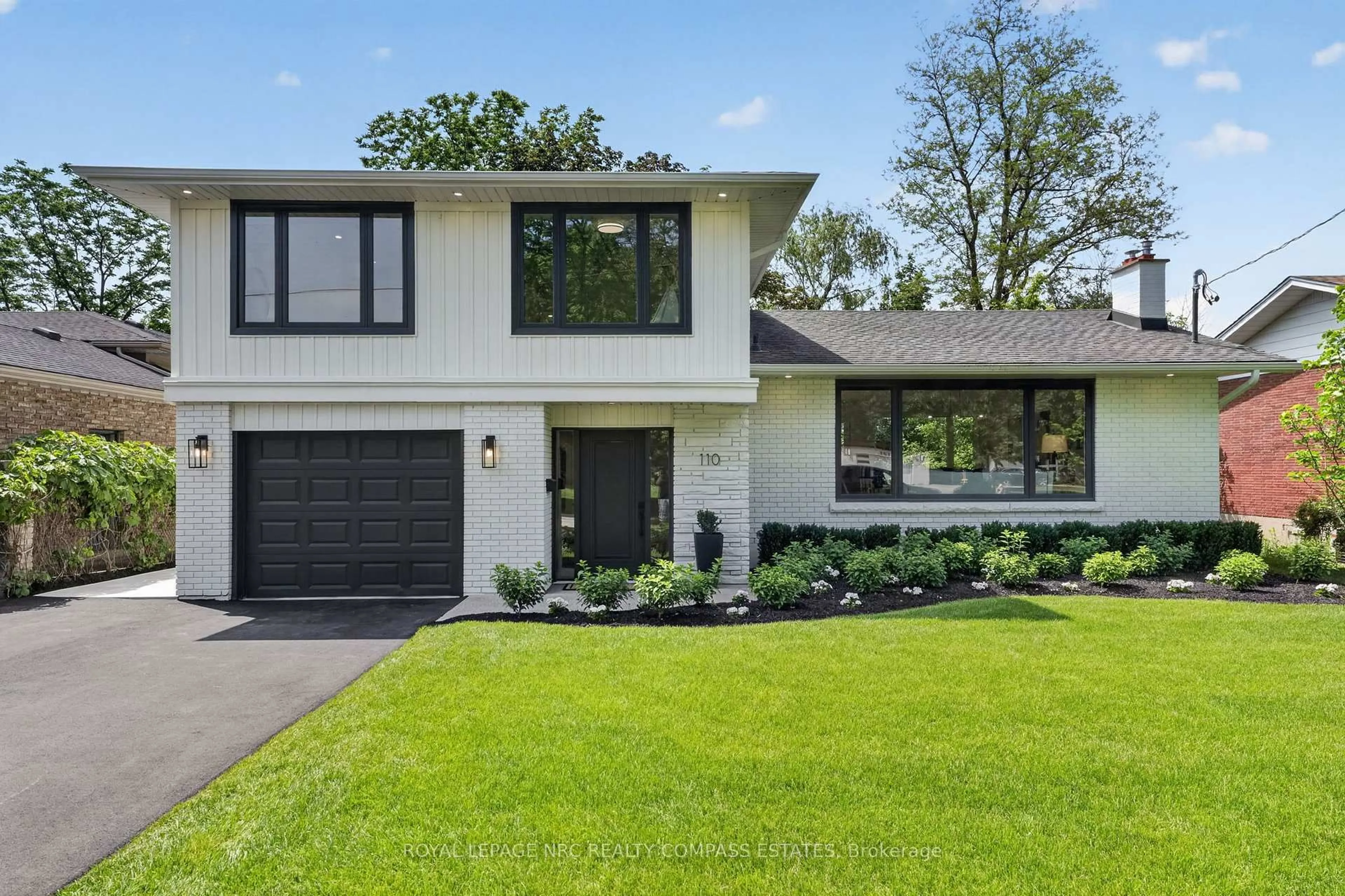 Home with brick exterior material, street for 110 Riverview Blvd, St. Catharines Ontario L2T 3M2