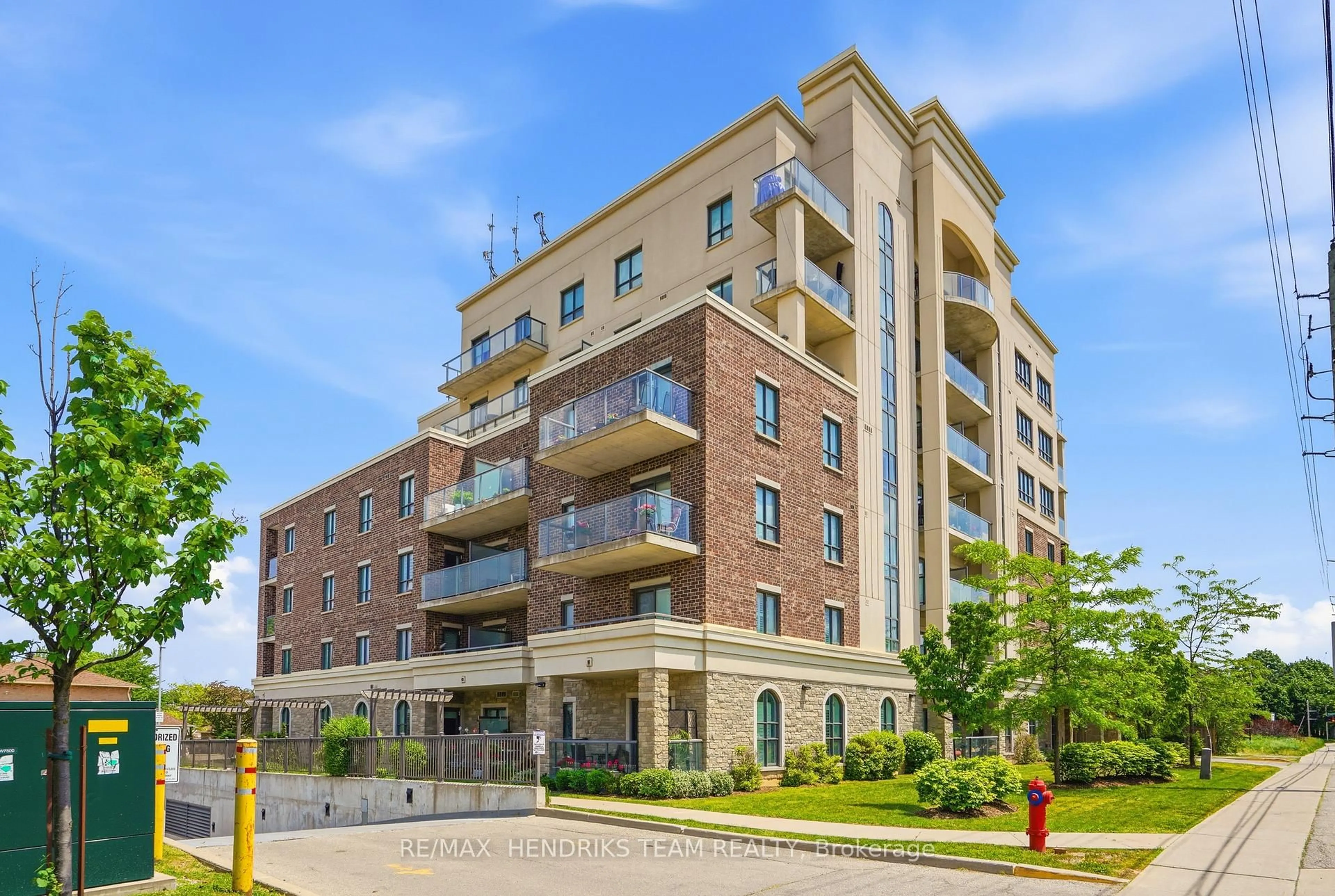 Unknown for 319 Highway 8 #304, Hamilton Ontario L8G 0B1