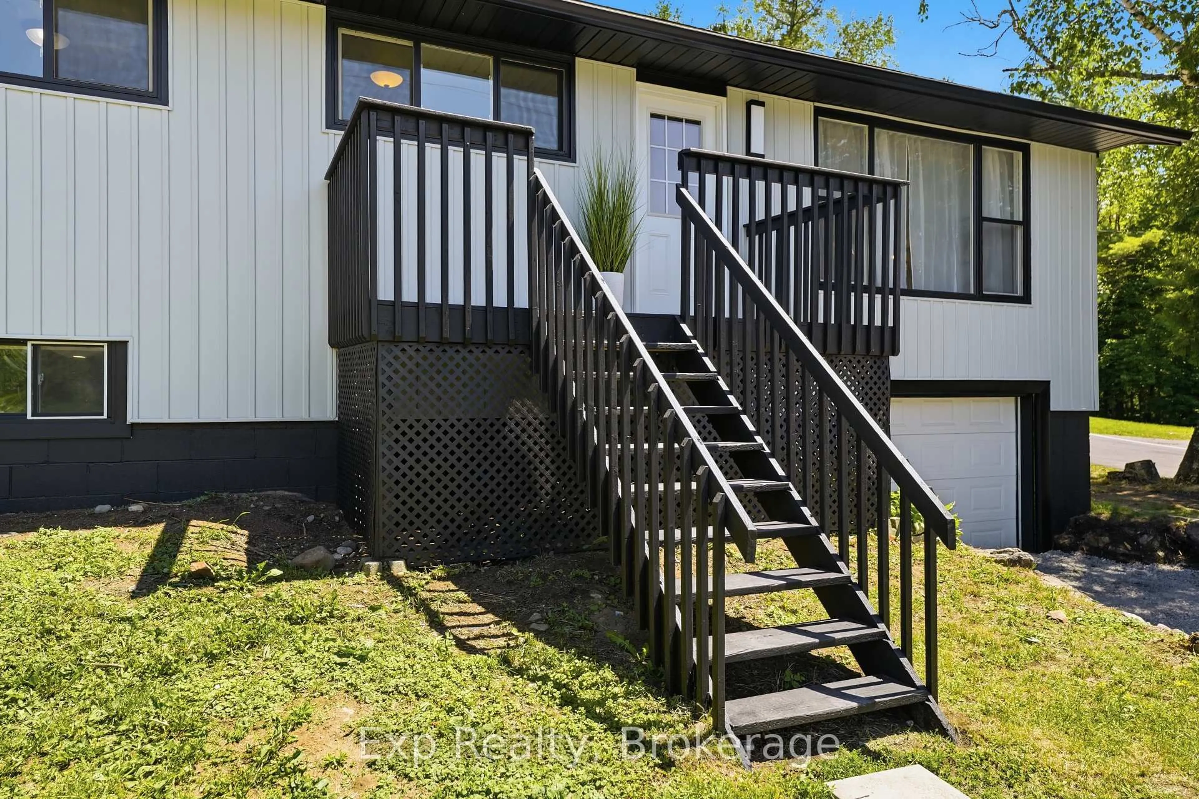 Home with vinyl exterior material, street for 14632 Road 38 Rd, Sharbot Lake Ontario K0H 2P0