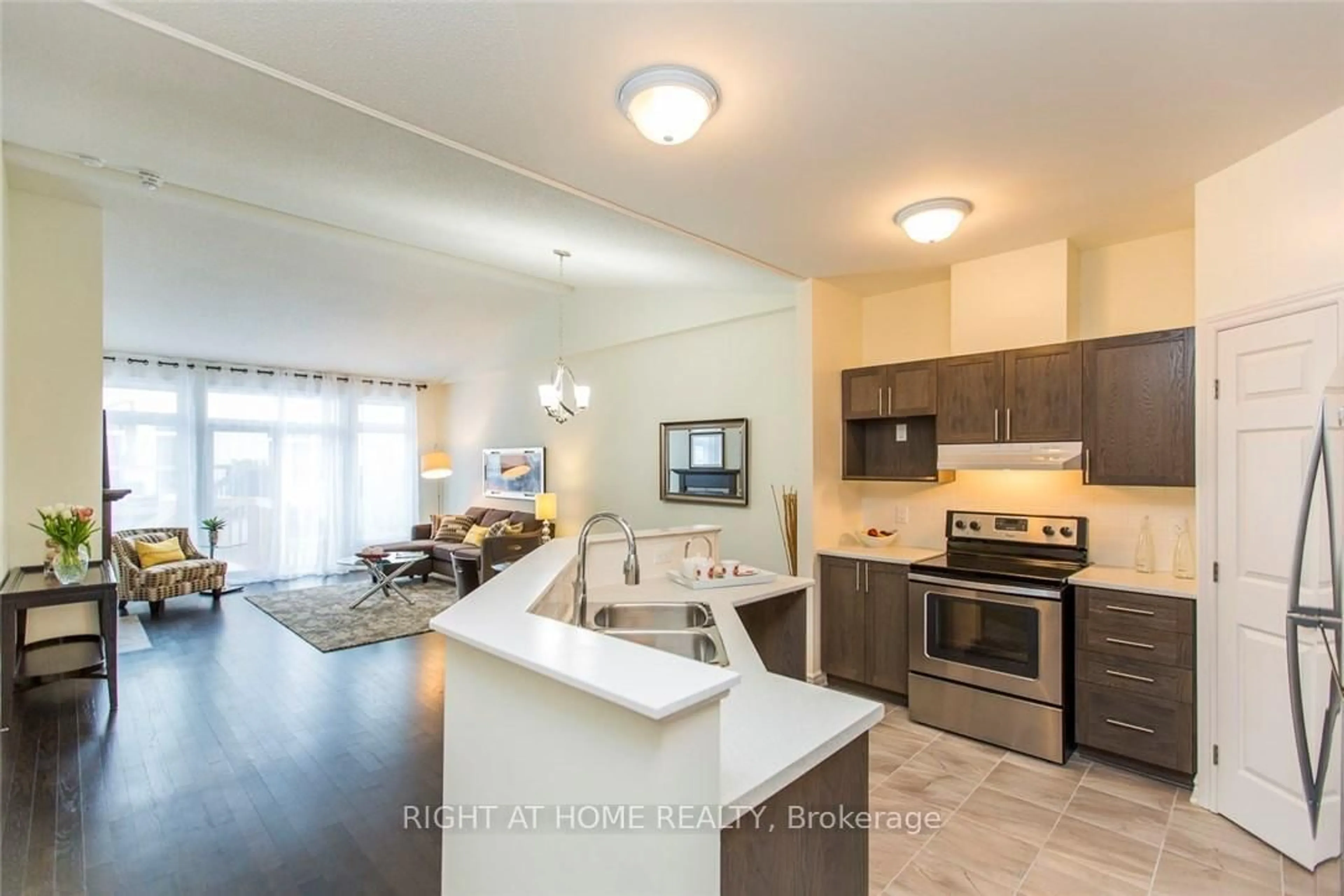 Open concept kitchen, ceramic/tile floor for 113 PASSAGEWAY Way, Kanata Ontario K2M 1H6