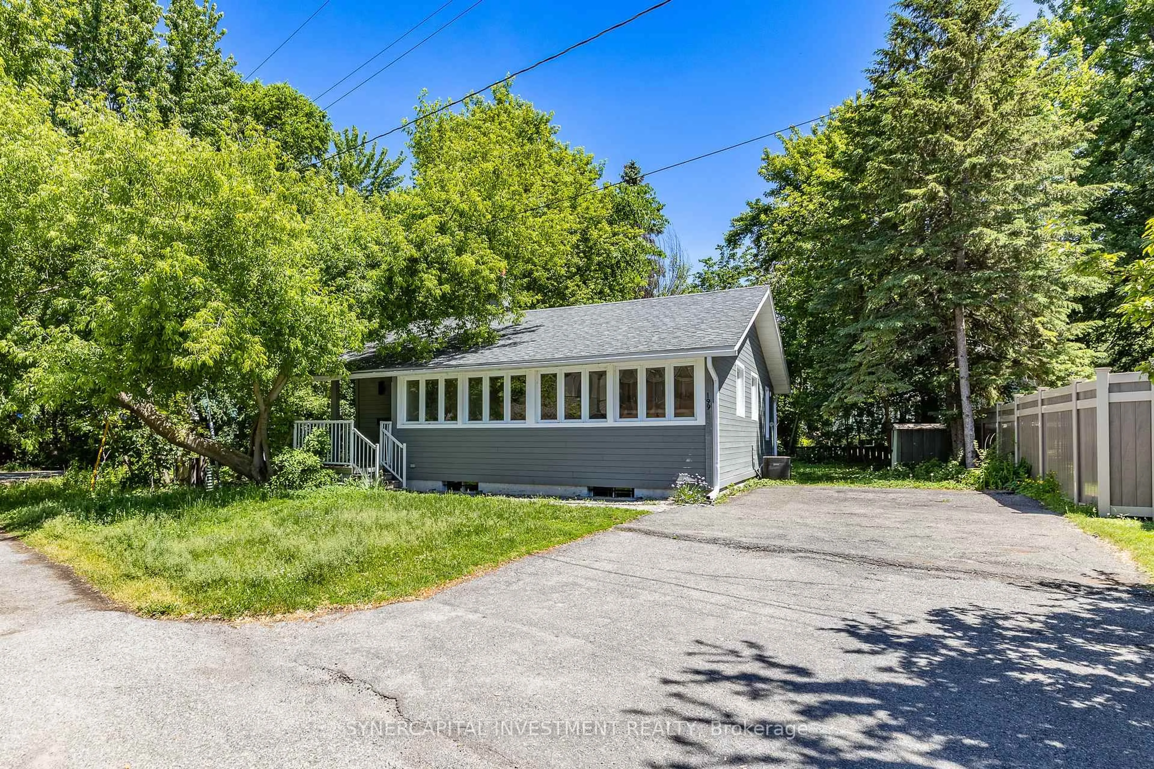 Unknown for 199 Kehoe St, Ottawa Ontario K2B 6A7