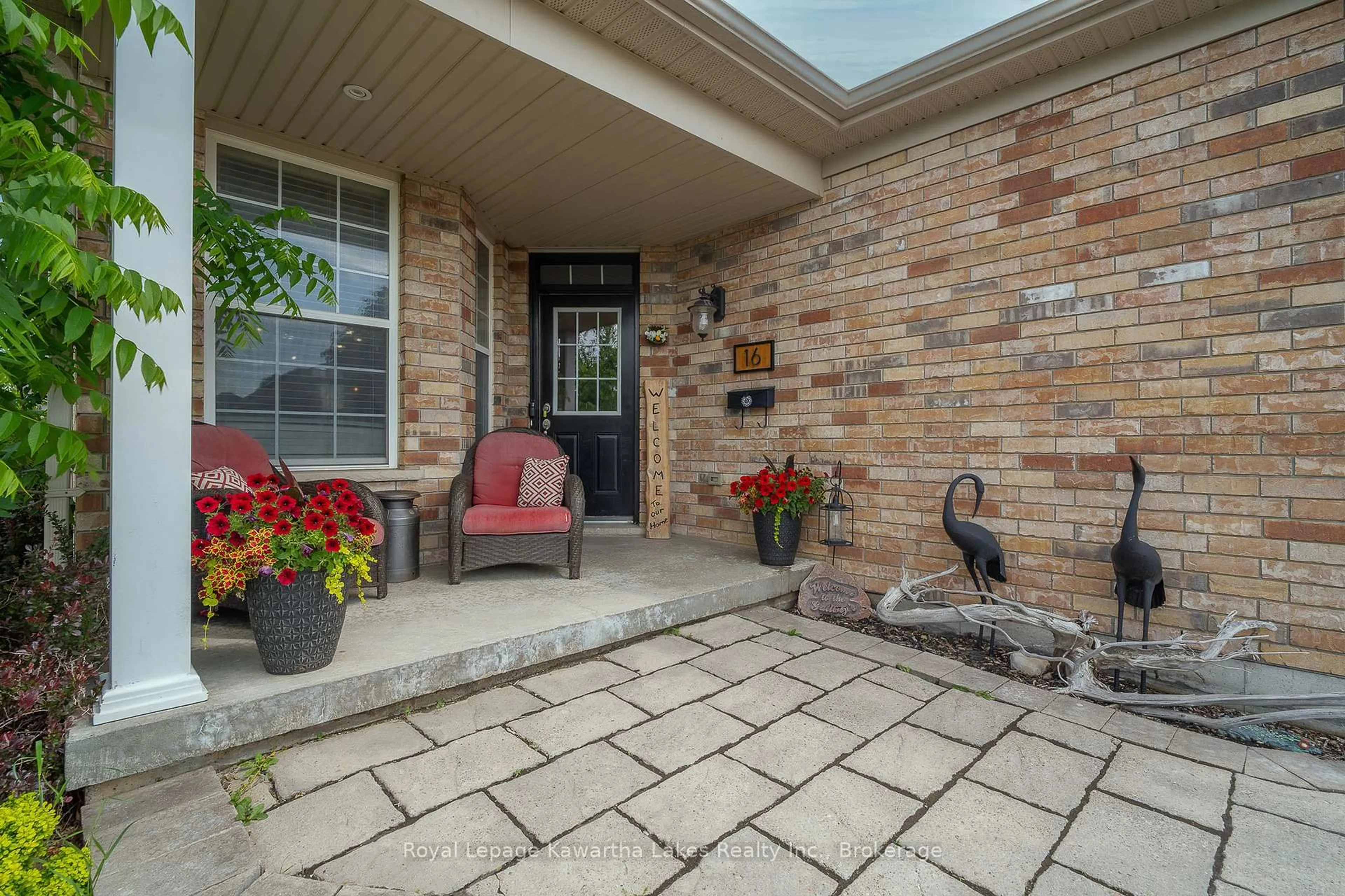 Patio, street for 16 Flynn Ave, Kawartha Lakes Ontario K9V 0B2