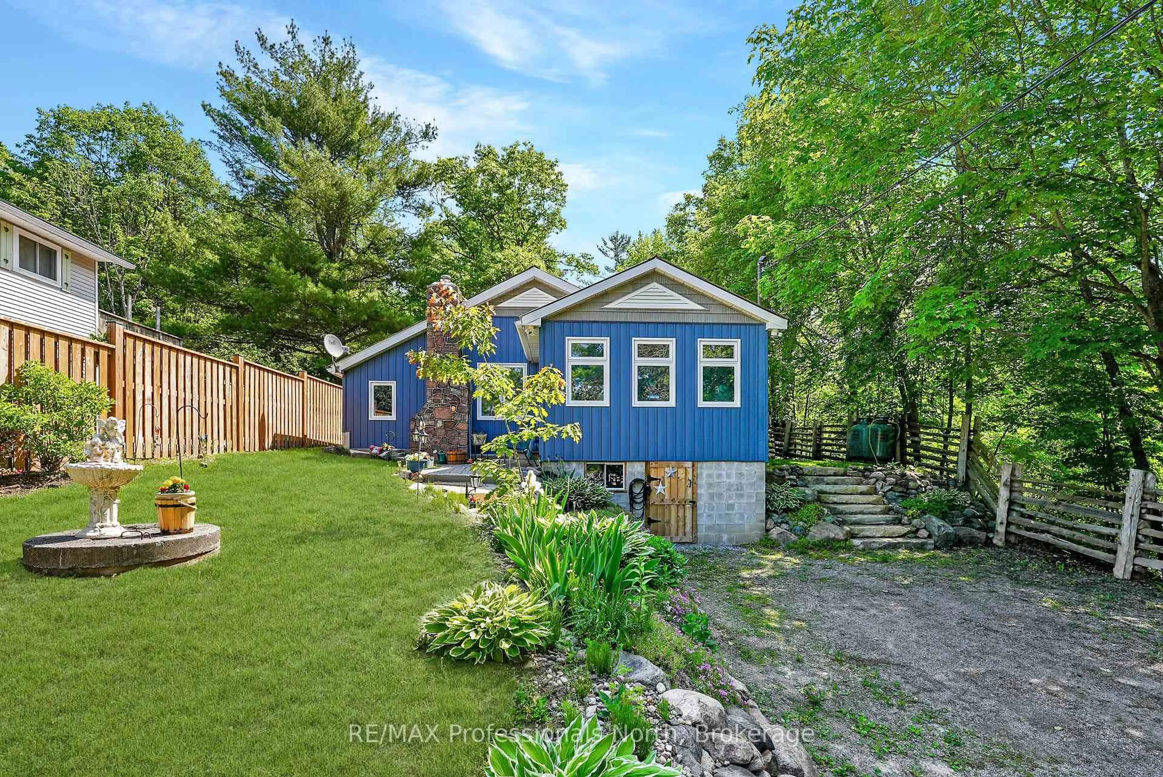 Shed for 203 Burleigh St, North Kawartha Ontario K0L 1A0