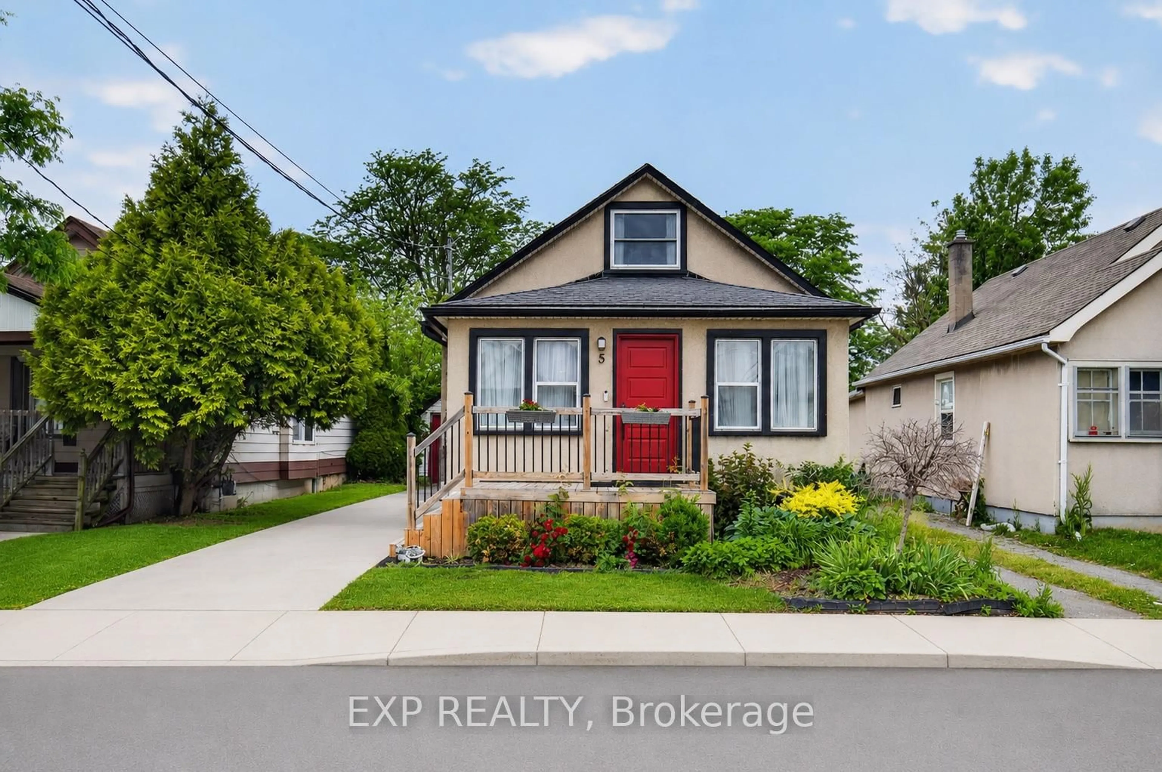 Unknown for 5 Elberta St, St. Catharines Ontario L2M 5M4