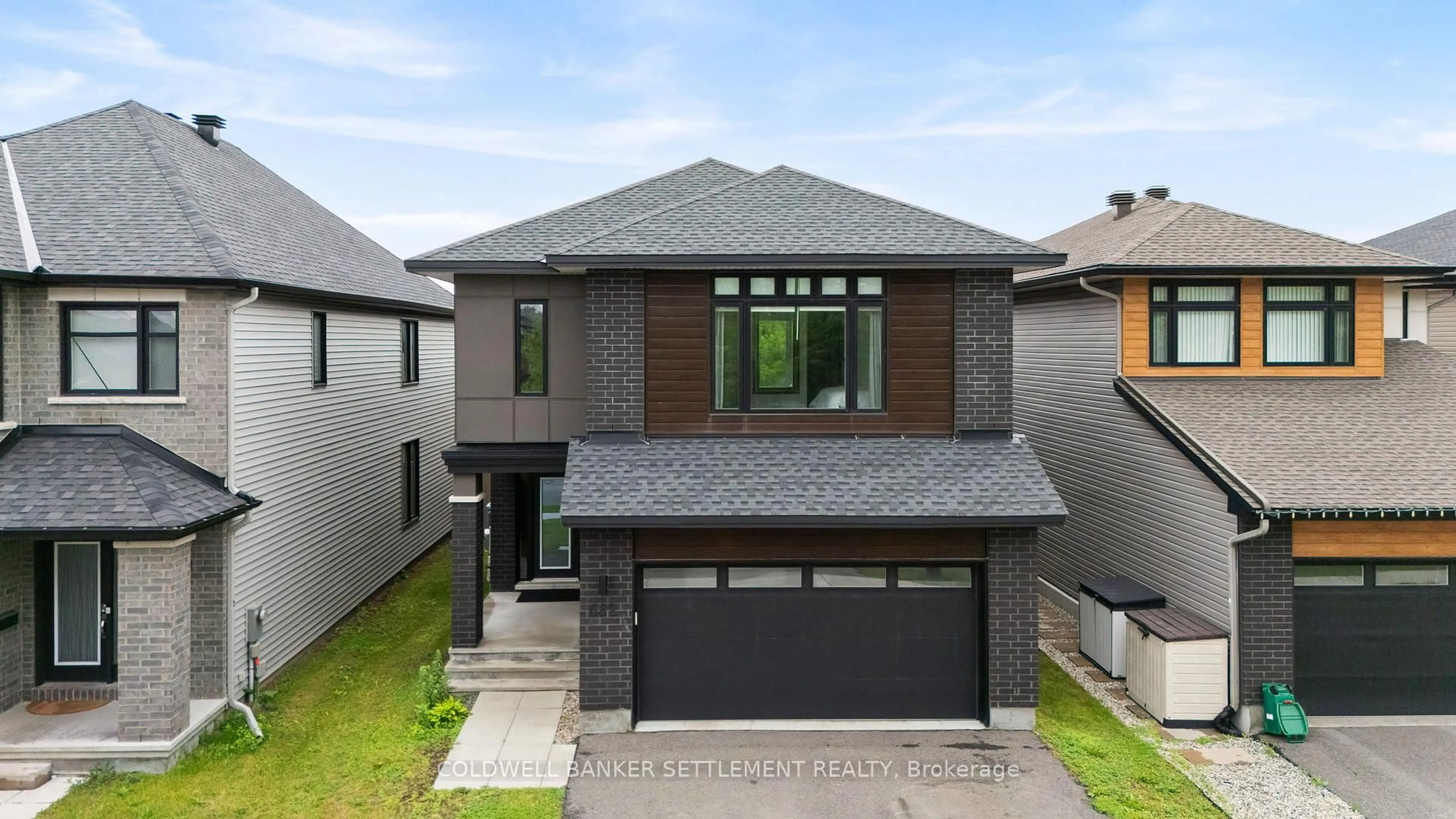 Home with brick exterior material, street for 682 Borbridge Ave, Ottawa Ontario K4M 0E3