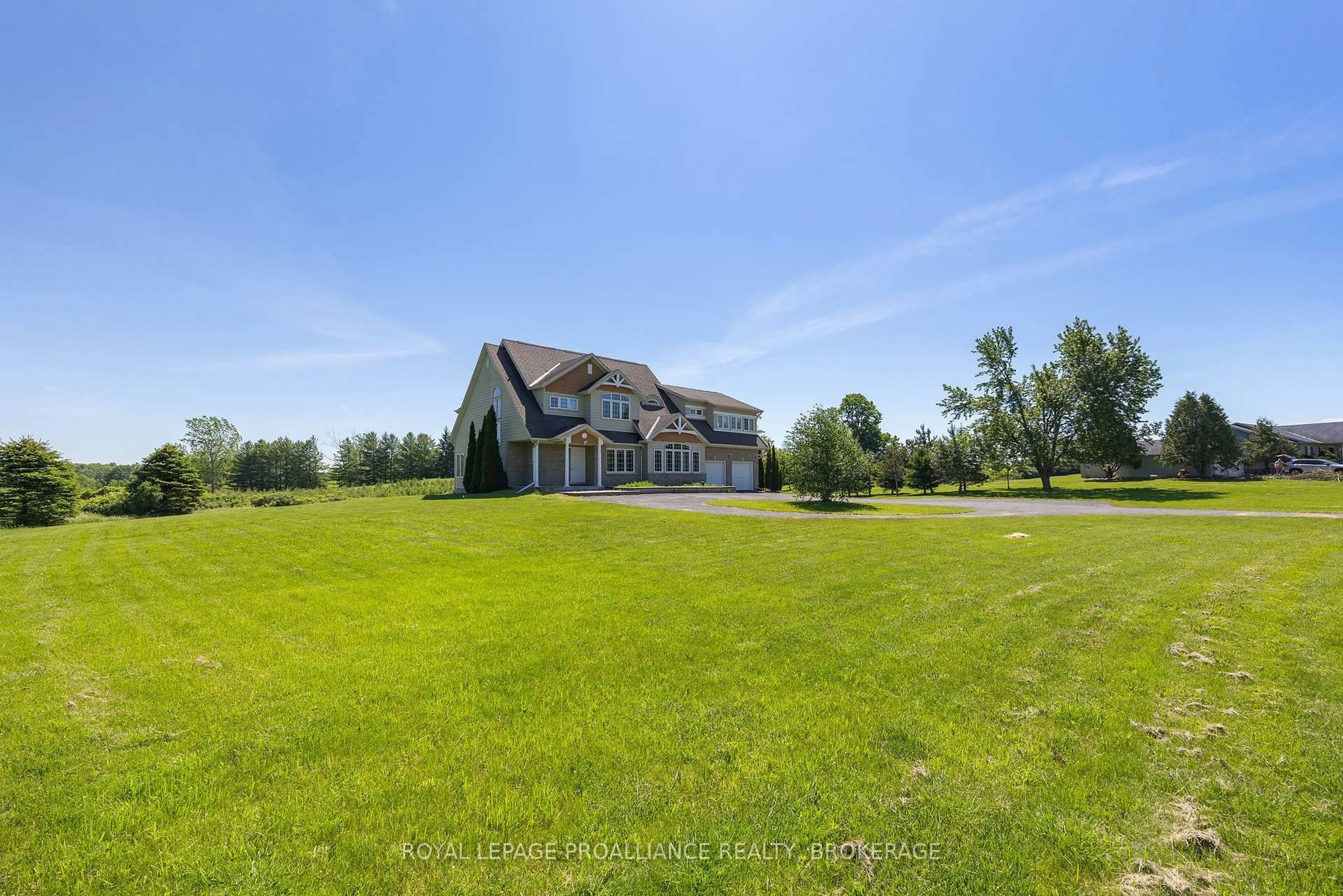 A pic from outside/outdoor area/front of a property/back of a property/a pic from drone, water/lake/river/ocean view for 1461 English Way, Kingston Ontario K7L 5H6