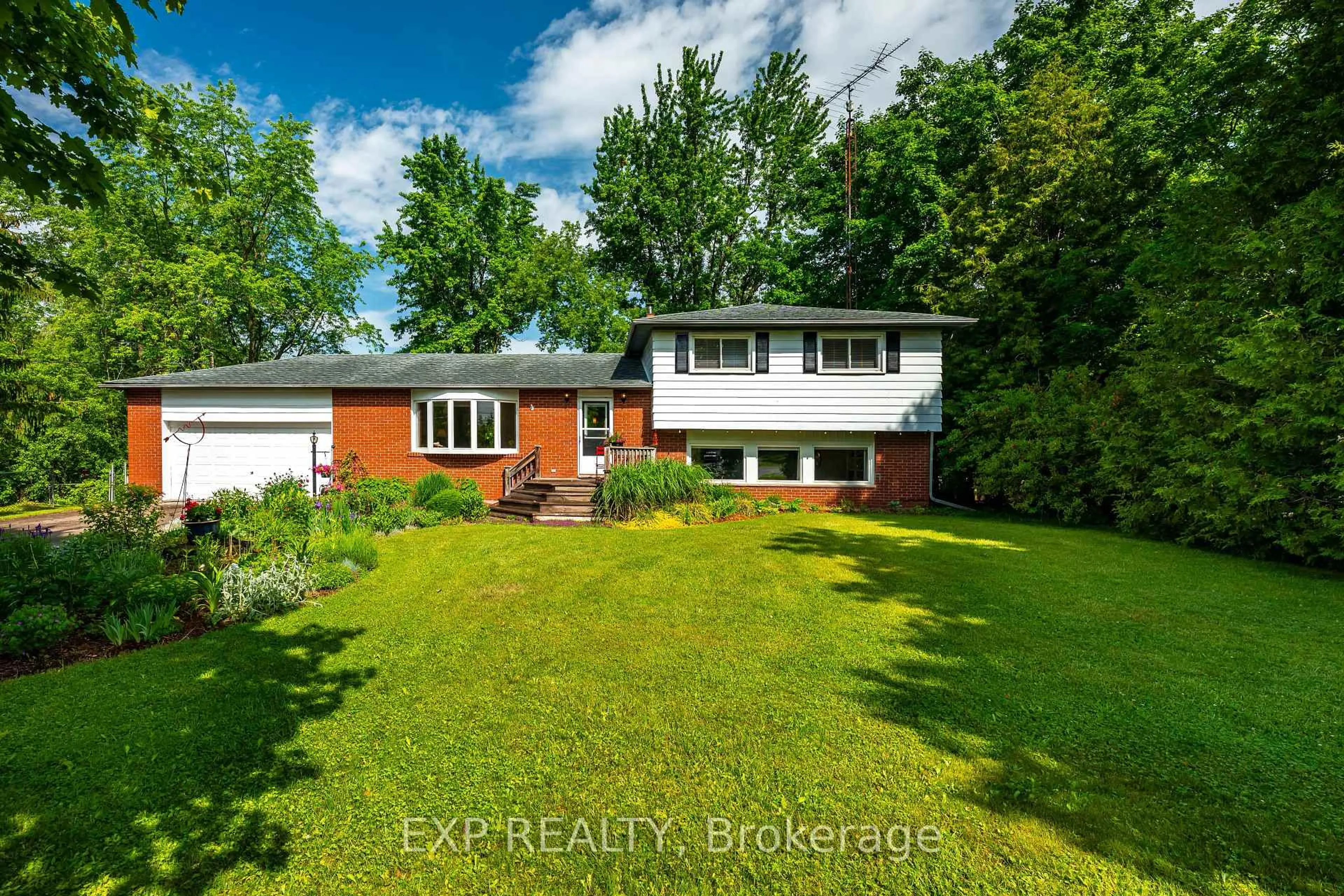 A pic from outside/outdoor area/front of a property/back of a property/a pic from drone, unknown for 9410 Wellington Rd 42, Erin Ontario N0B 1H0