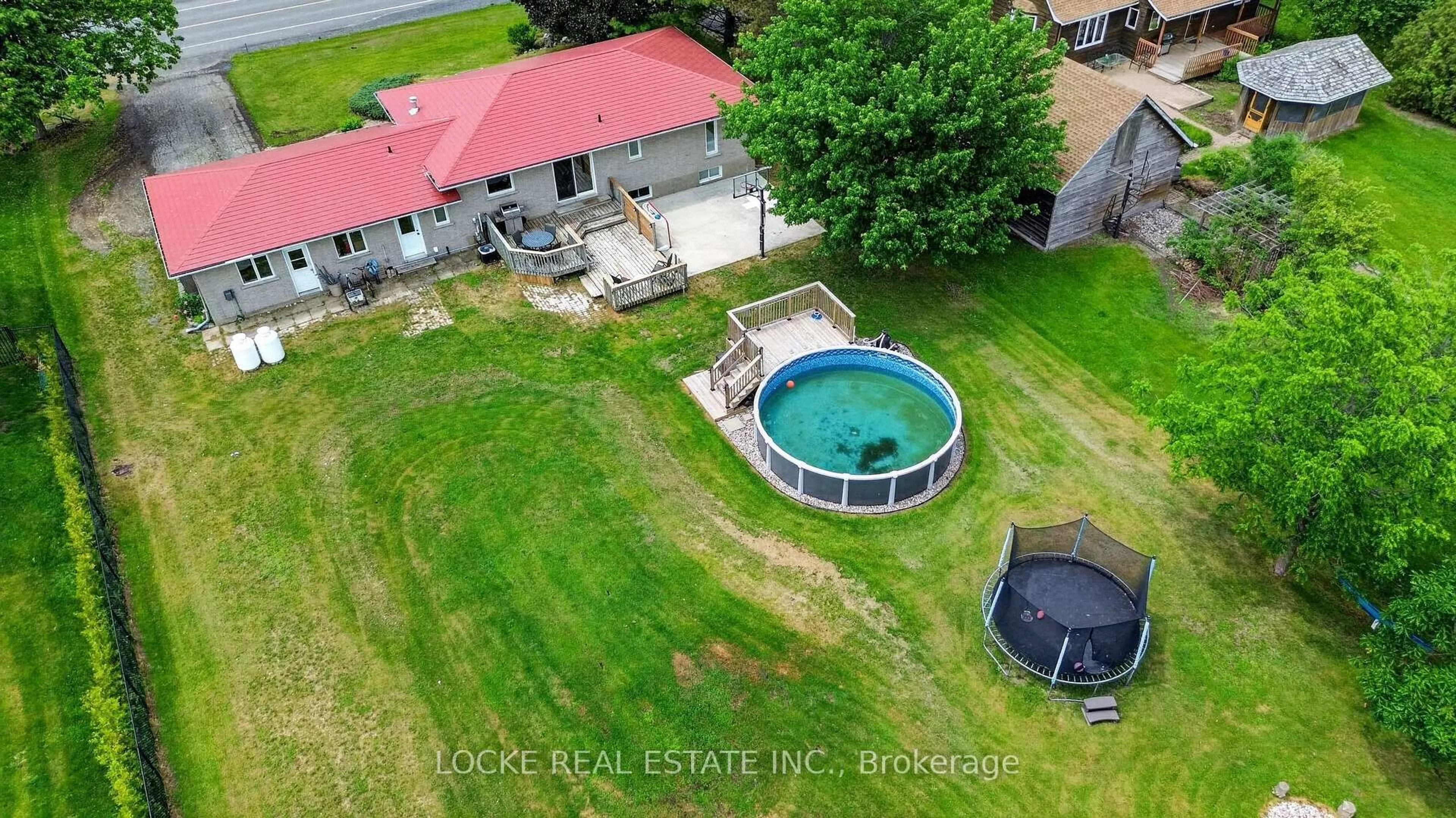 A pic from outside/outdoor area/front of a property/back of a property/a pic from drone, water/lake/river/ocean view for 3391 Sarsfield Rd, Sarsfield Ontario K0A 3E0