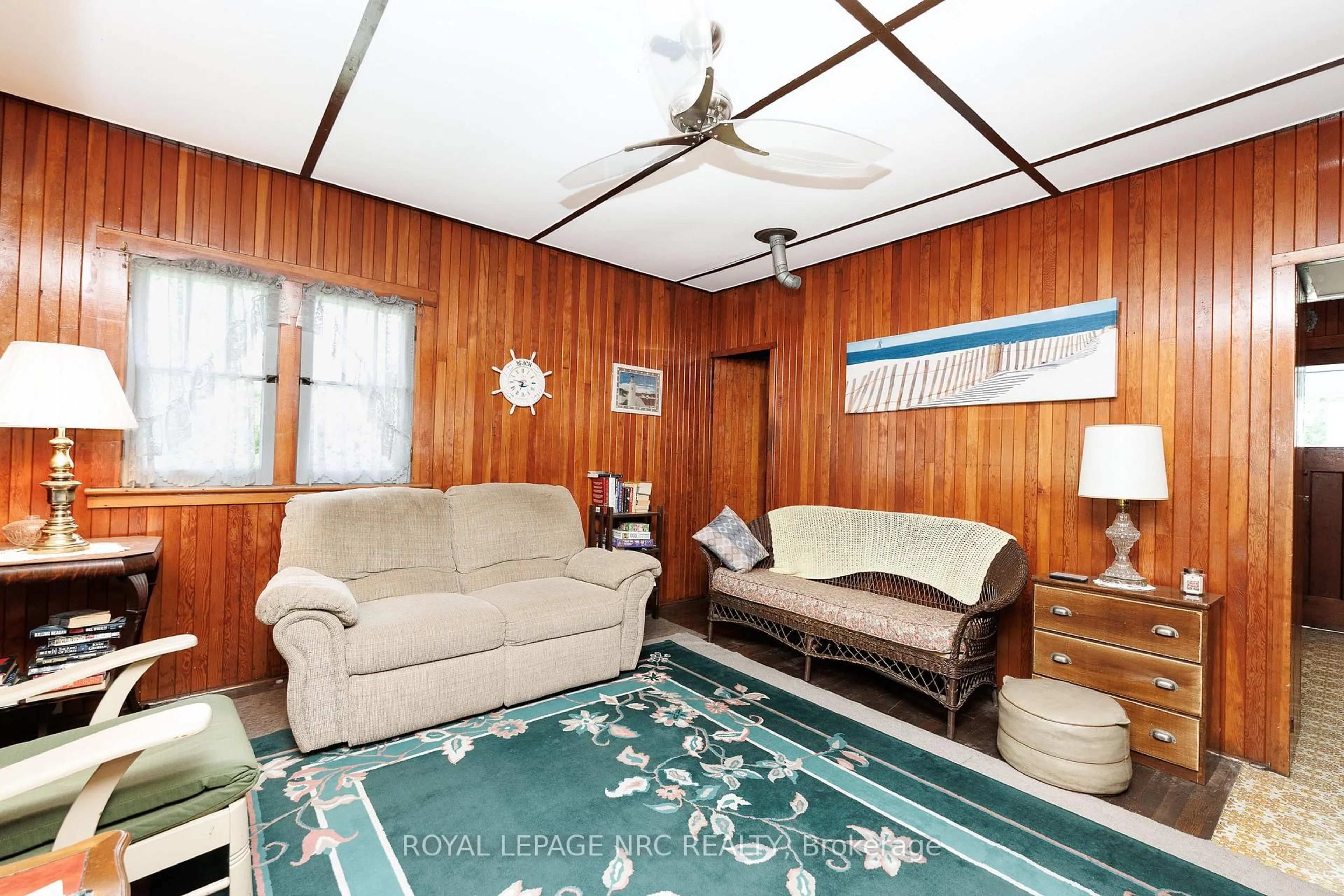 Living room with furniture, unknown for 12194 Augustine Rd, Wainfleet Ontario L0S 1V0