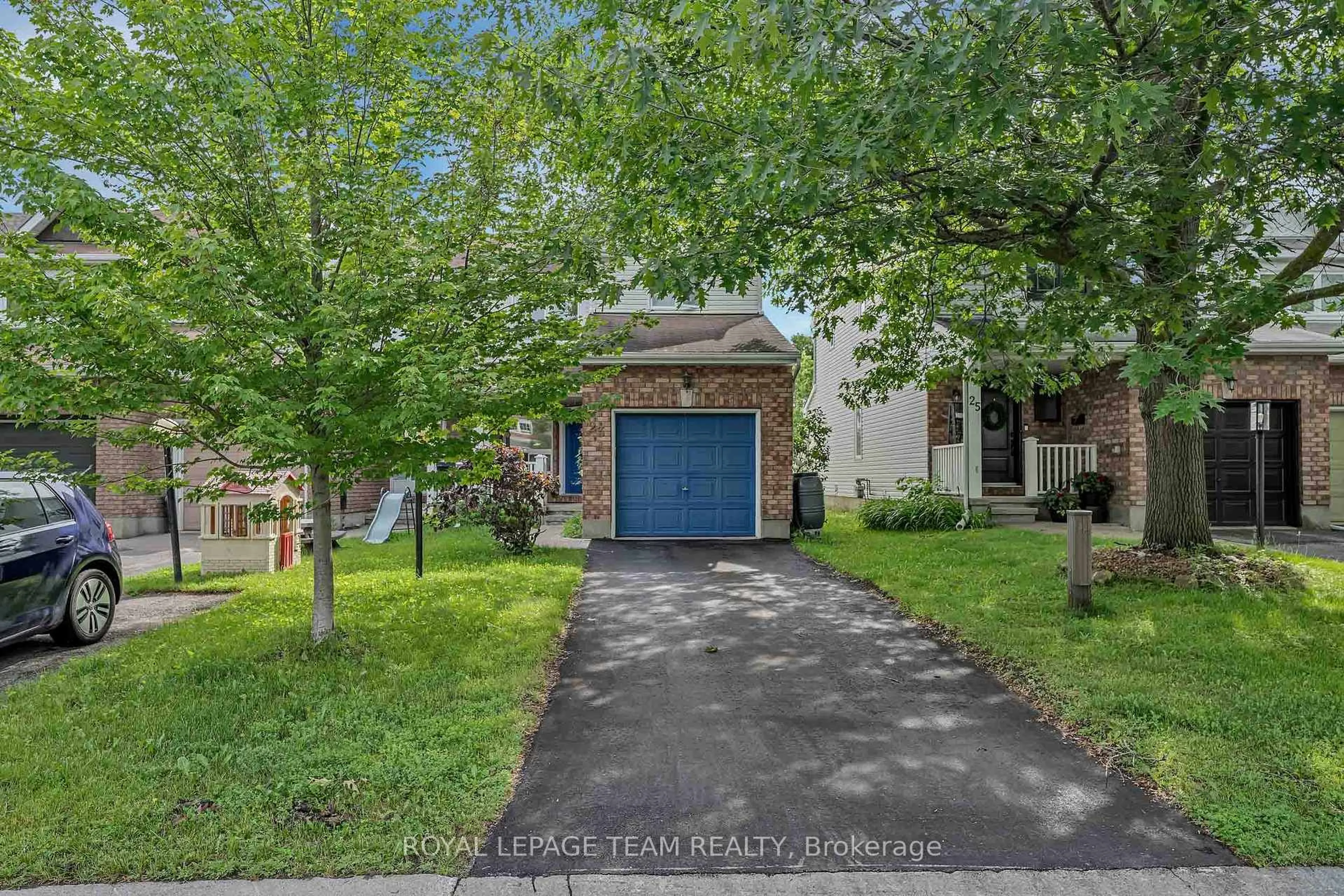 Unknown for 23 Roblyn Way, Ottawa Ontario K2G 5Z4