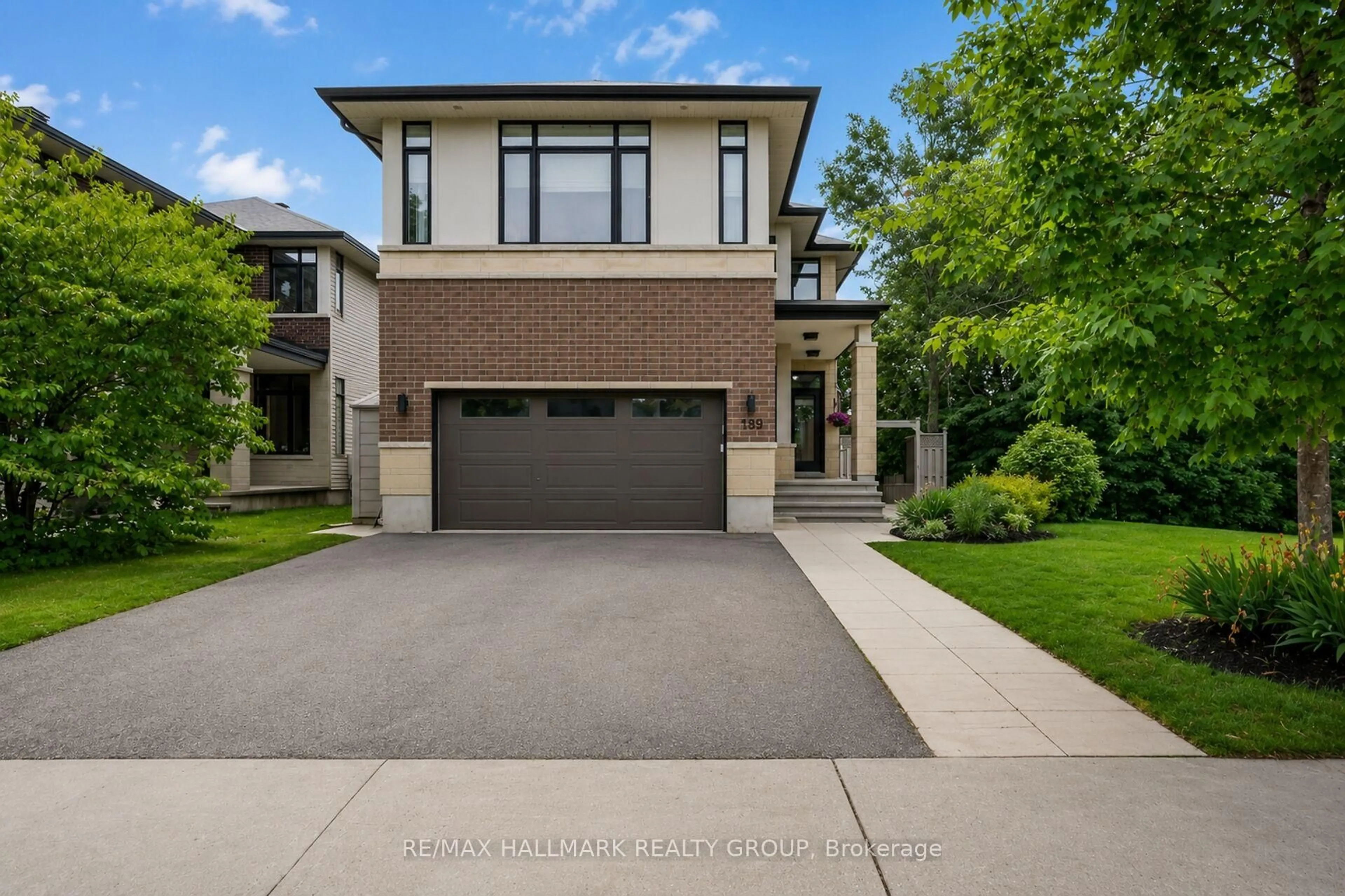 Home with brick exterior material, street for 189 Bridgestone Dr, Ottawa Ontario K2M 0C5