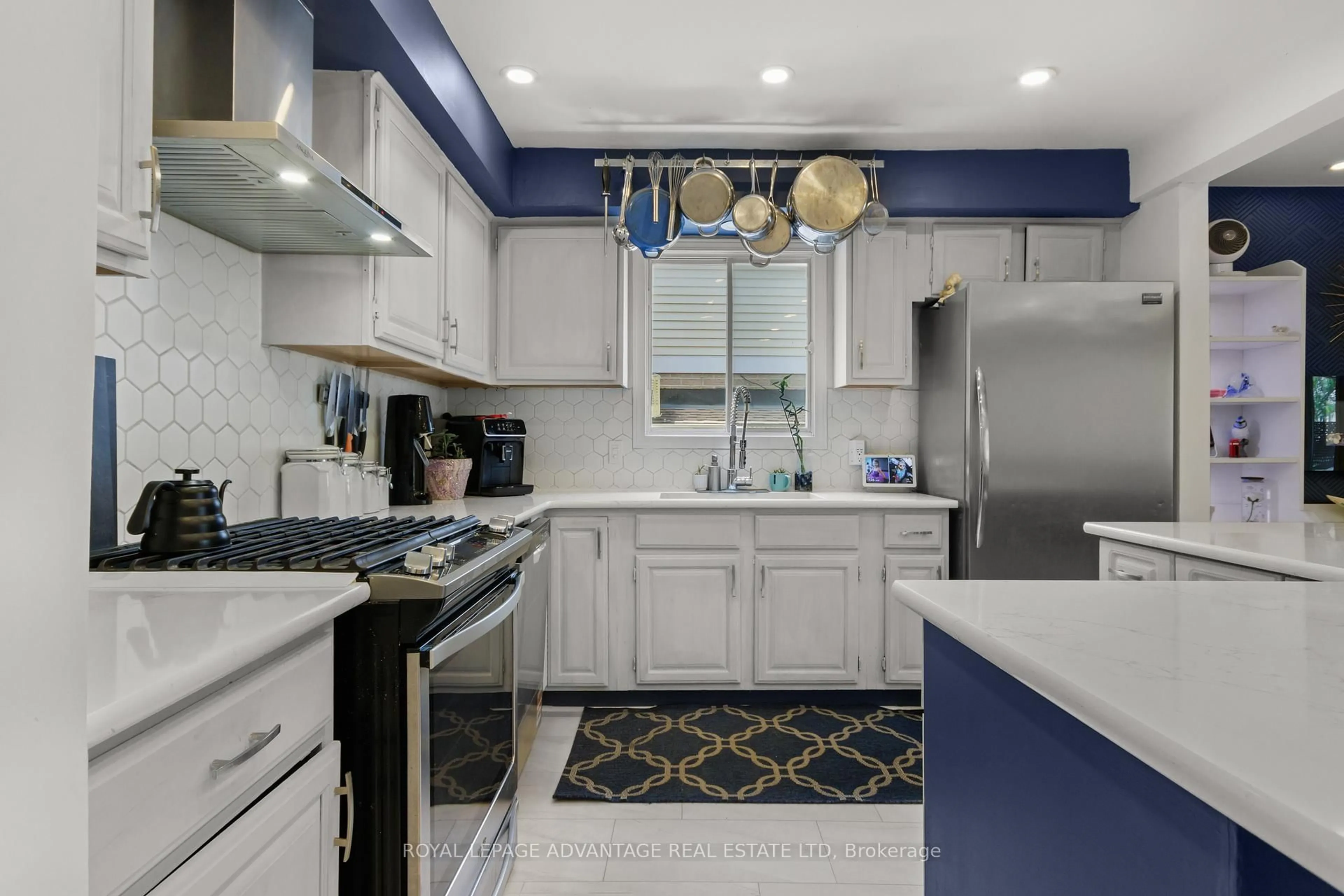 Contemporary kitchen, ceramic/tile floor for 14 Rose Abbey Dr, Kingston Ontario K7K 6W1