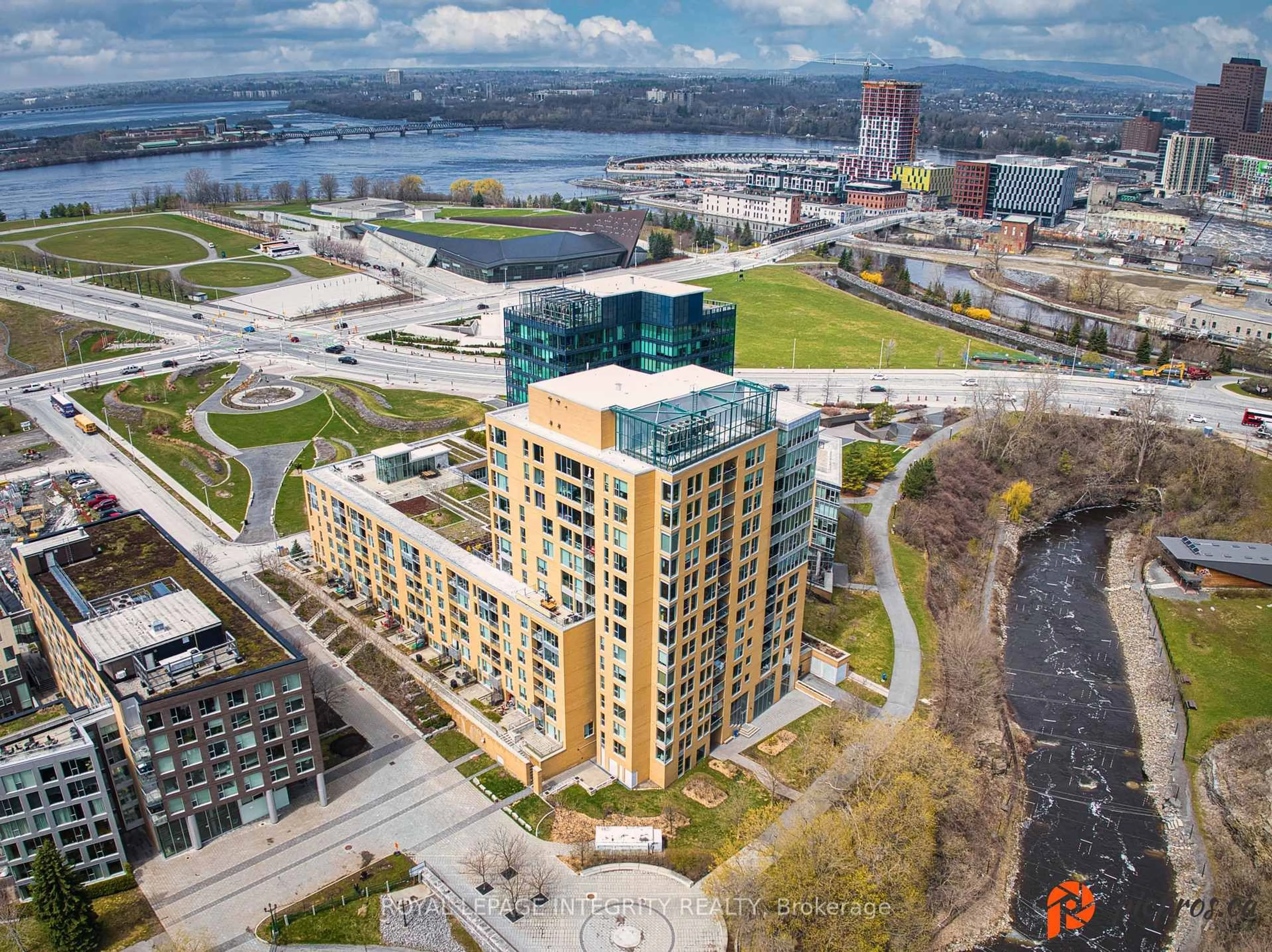 A pic from outside/outdoor area/front of a property/back of a property/a pic from drone, city buildings view from balcony for 250 Lett St #206, Ottawa Ontario K1R 0A8