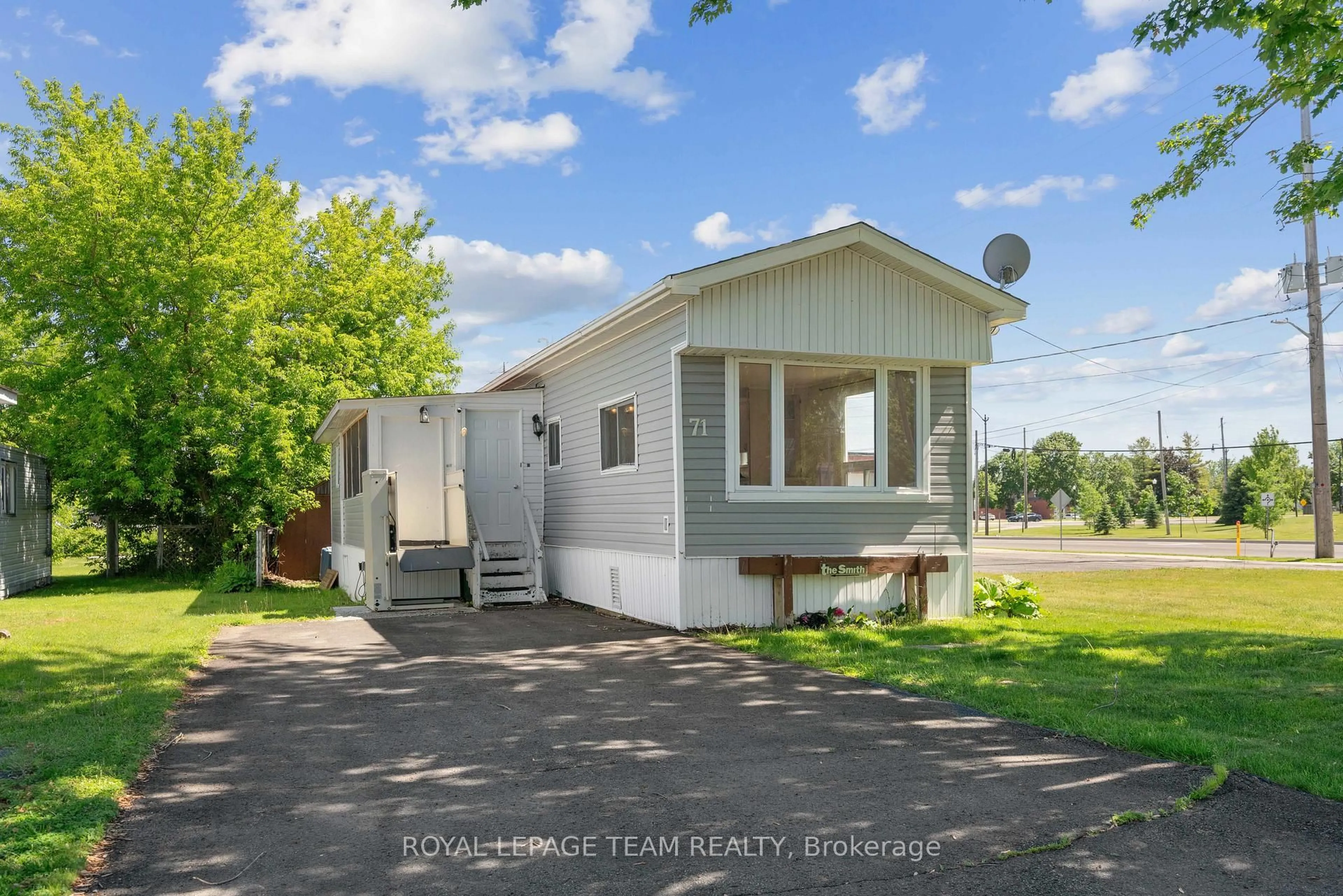 Home with vinyl exterior material, unknown for 25 County Rd. 31 Rd #71, South Dundas Ontario K0C 1X0