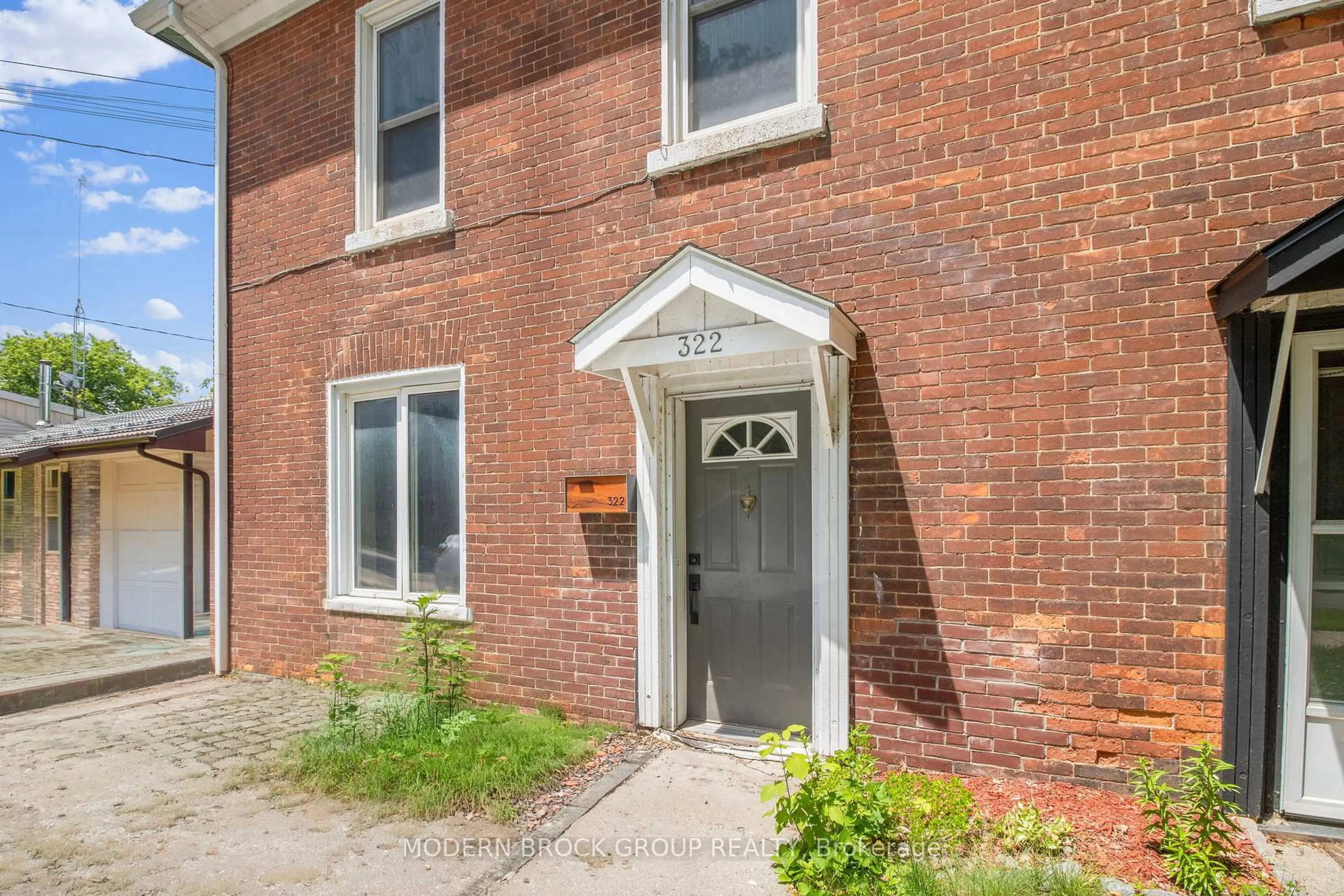 Home with brick exterior material, street for 322 King St, Brockville Ontario K6V 3S3