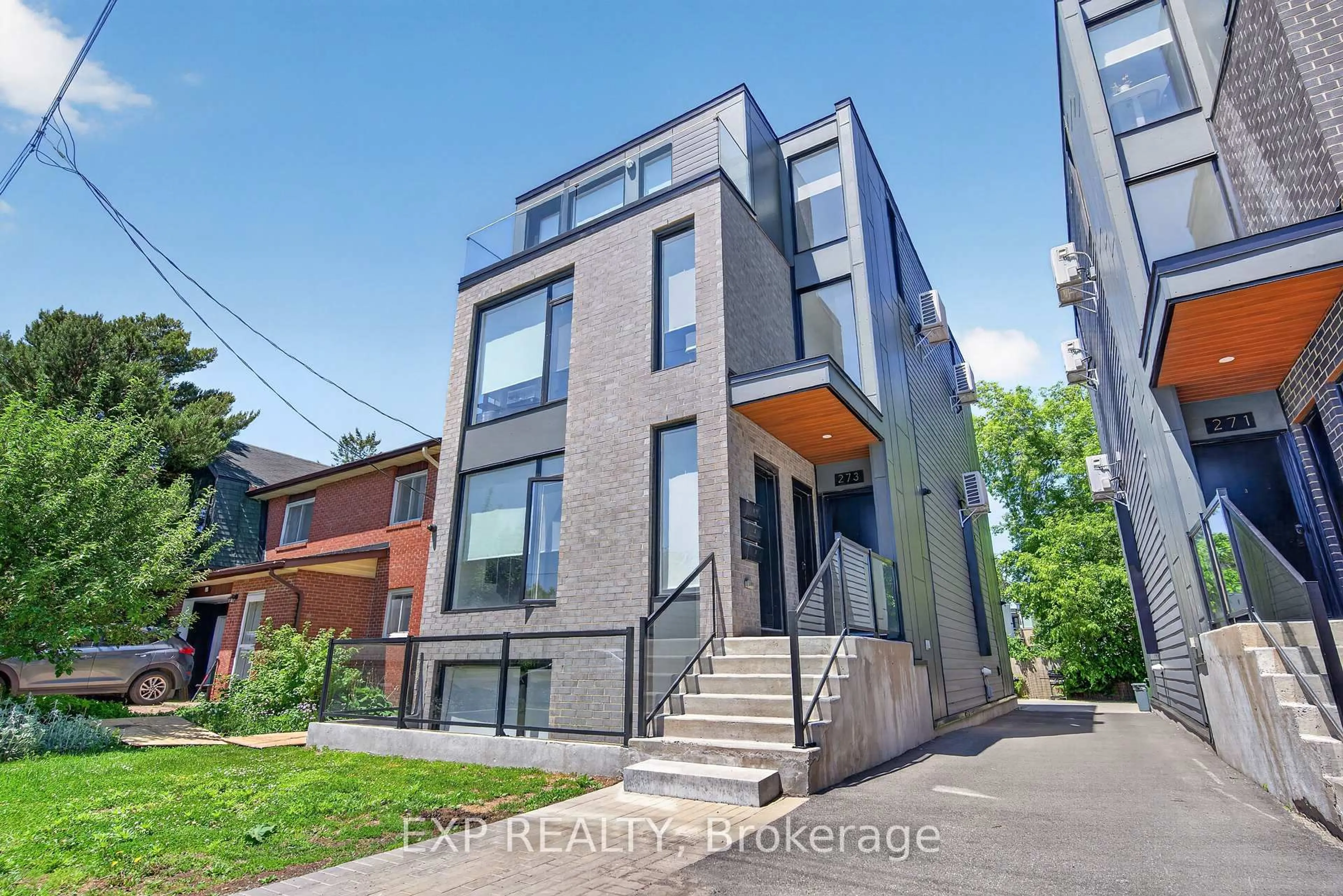 Home with brick exterior material, street for 273 DUNCAIRN Ave, Ottawa Ontario K1Z 7H1